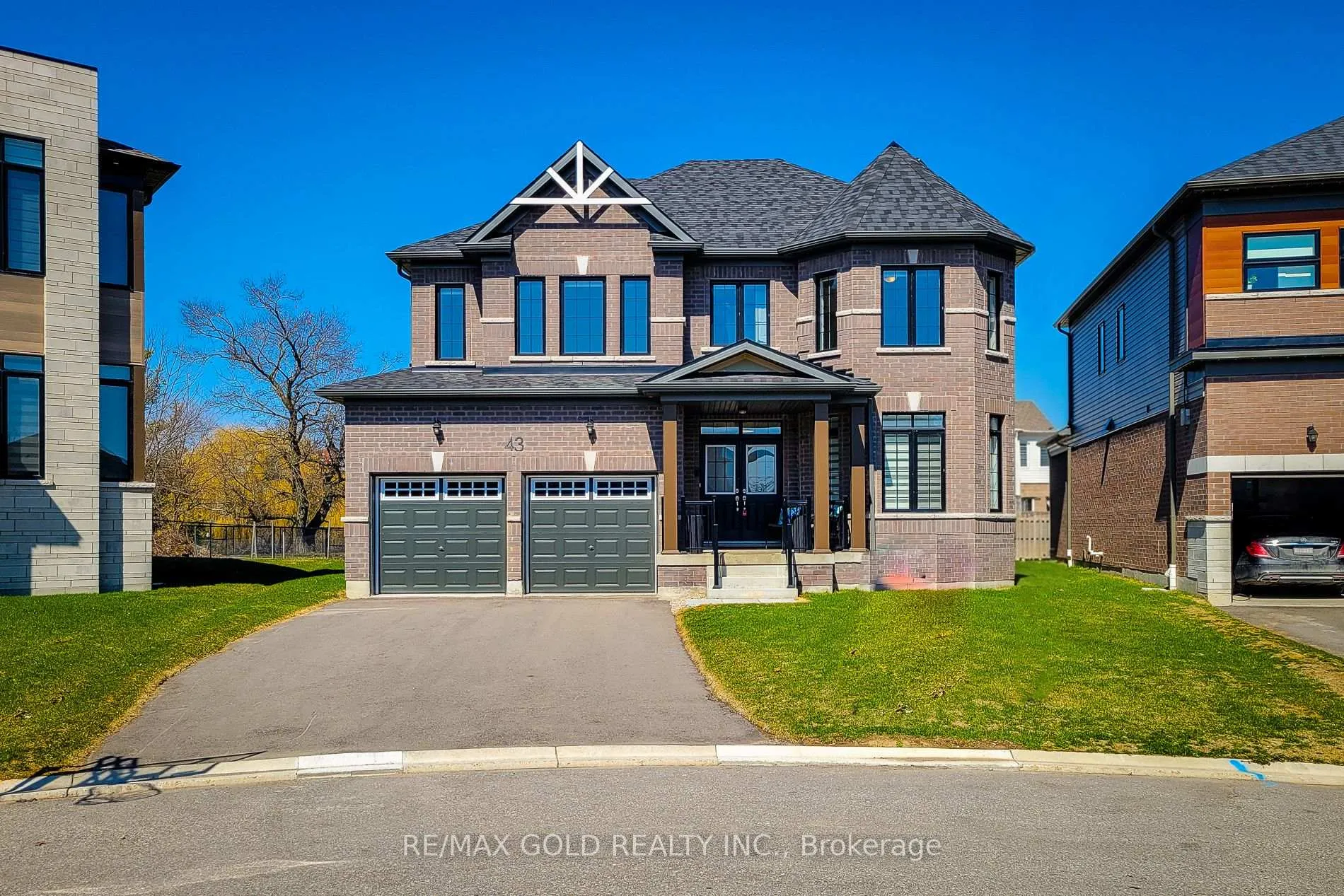Front of 43 Mears Place
