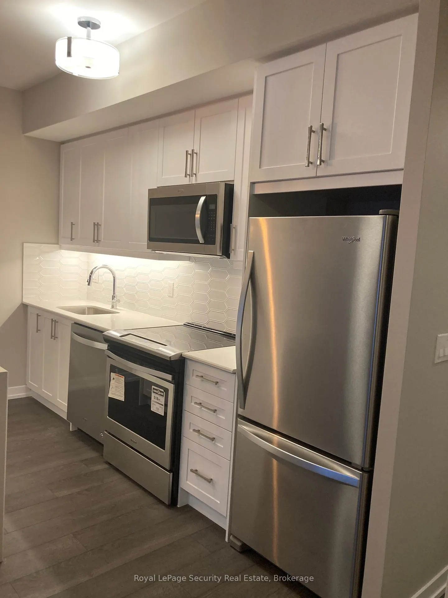 Photo 23 of Unit 210, 50 Ann Street, Caledon, Bolton West — HOMEH