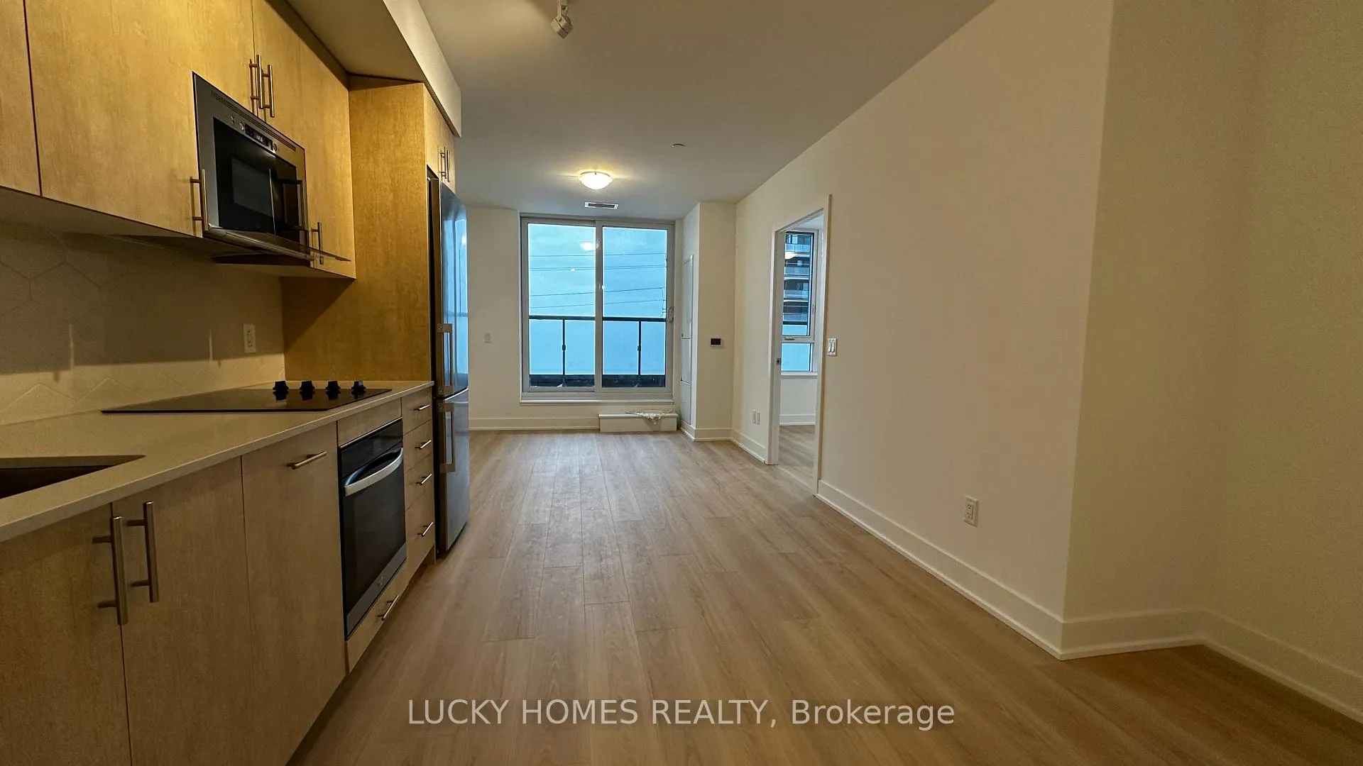 Photo 8 of Unit 311, 2545 Simcoe Street N, Oshawa, Windfields — HOMEH