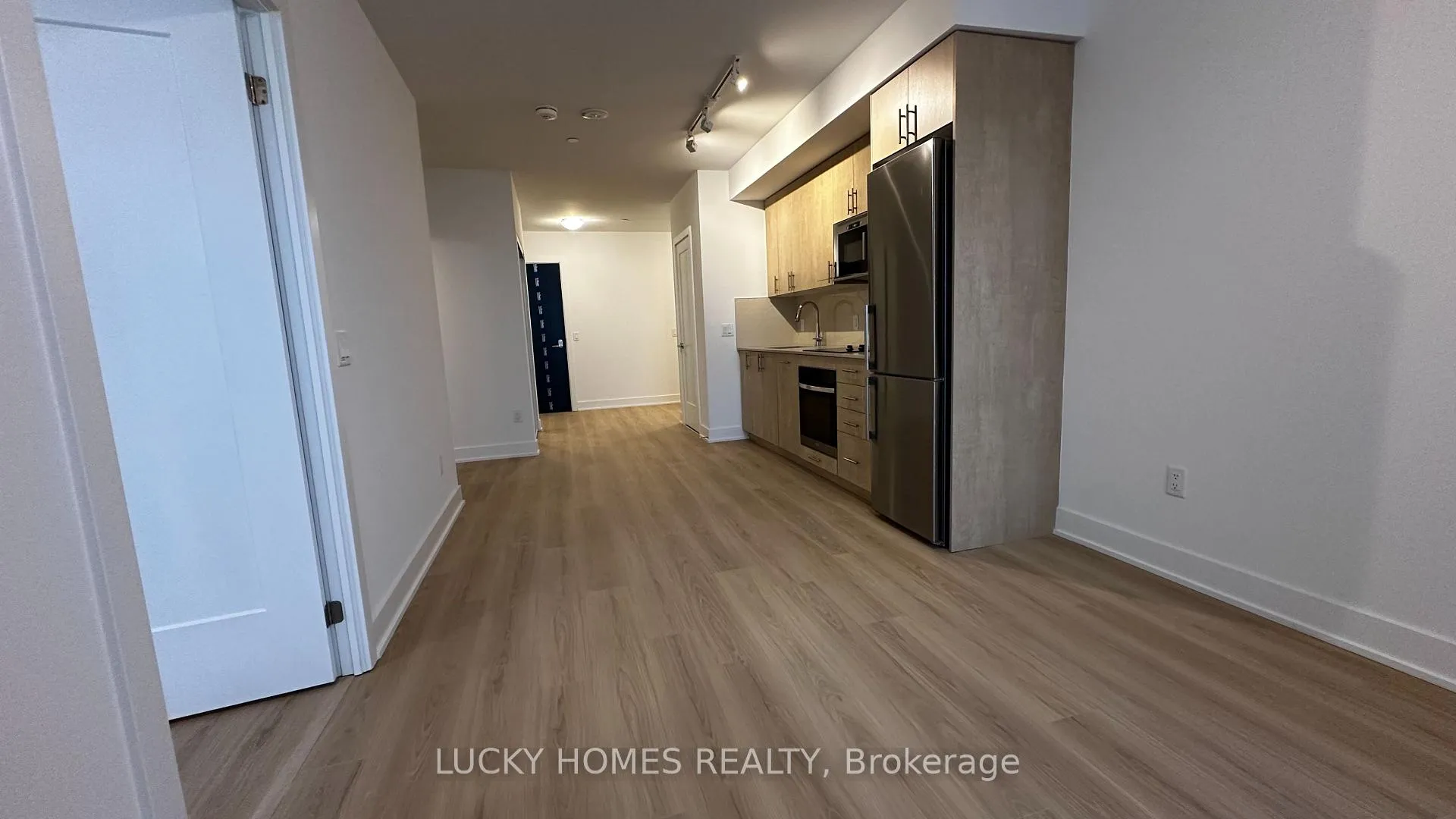Photo 18 of Unit 311, 2545 Simcoe Street N, Oshawa, Windfields — HOMEH