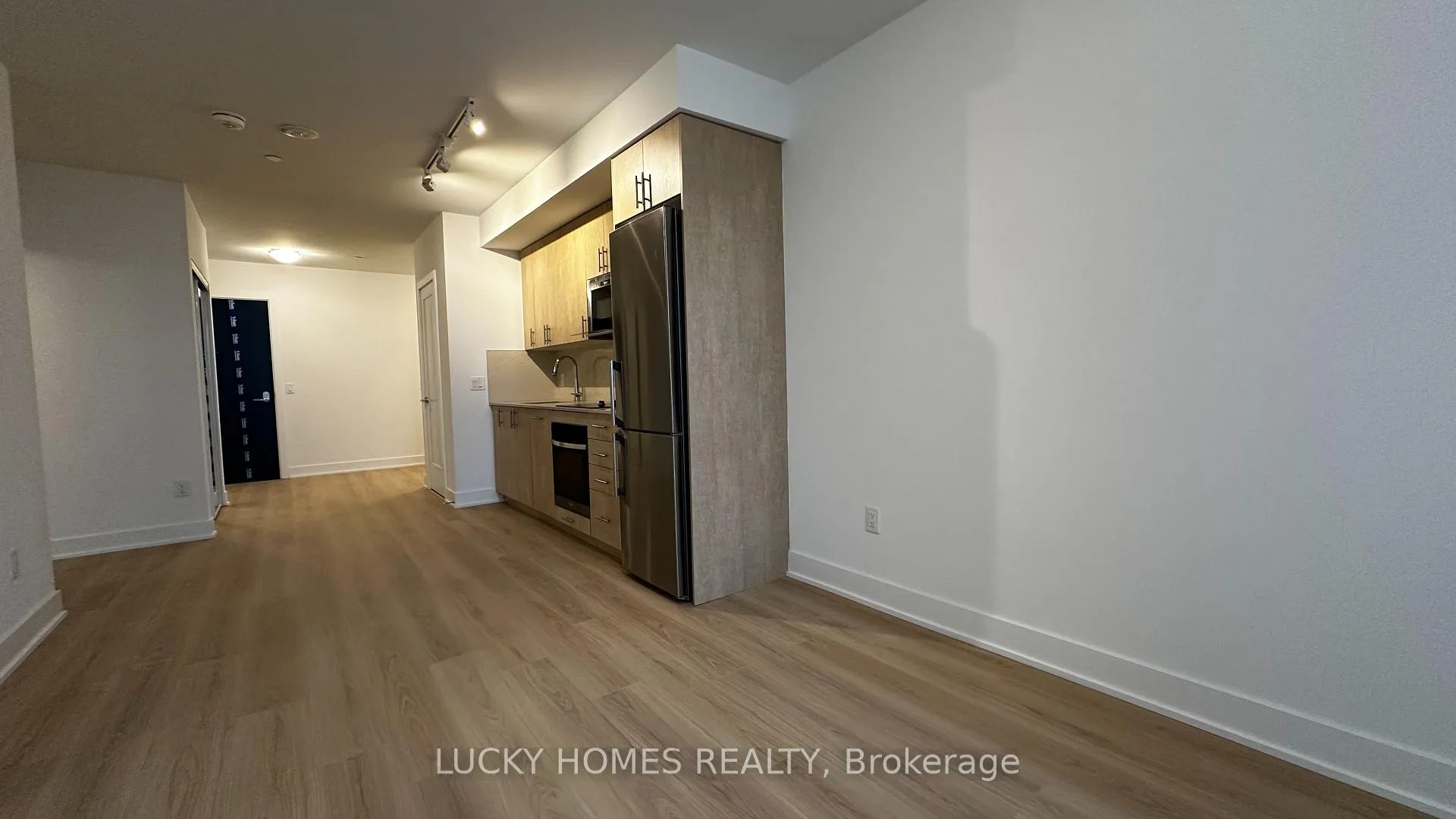 Photo 19 of Unit 311, 2545 Simcoe Street N, Oshawa, Windfields — HOMEH