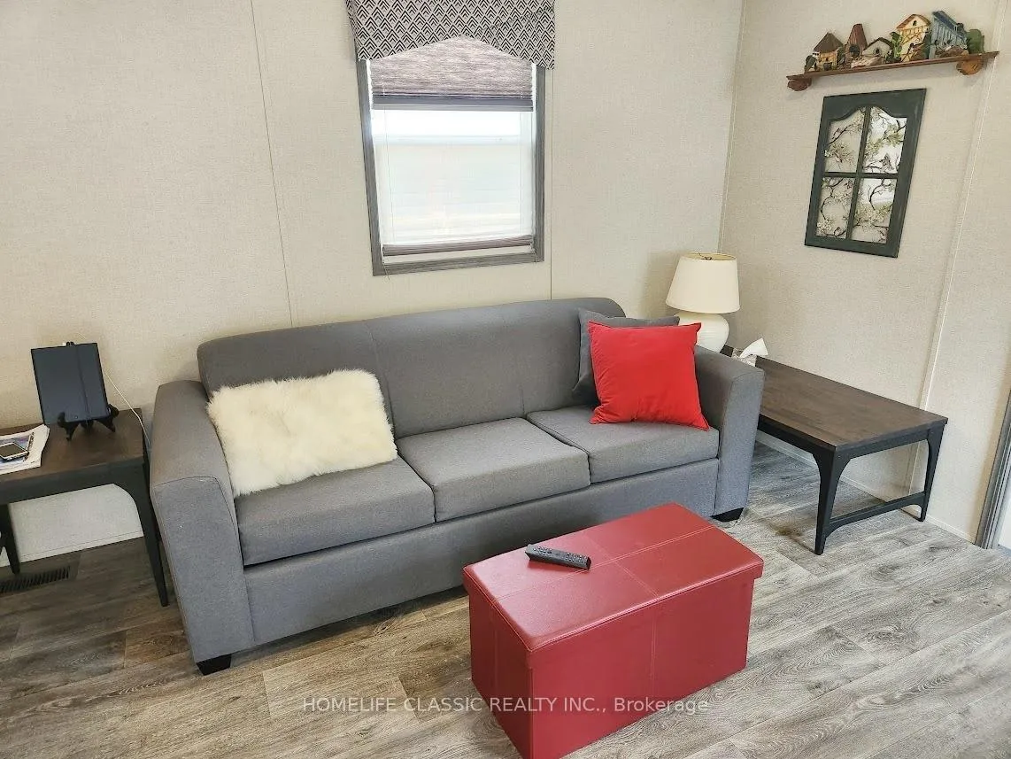 Photo 5 of Unit 645, 225 Platten Boulevard, Scugog, Rural Scugog — HOMEH