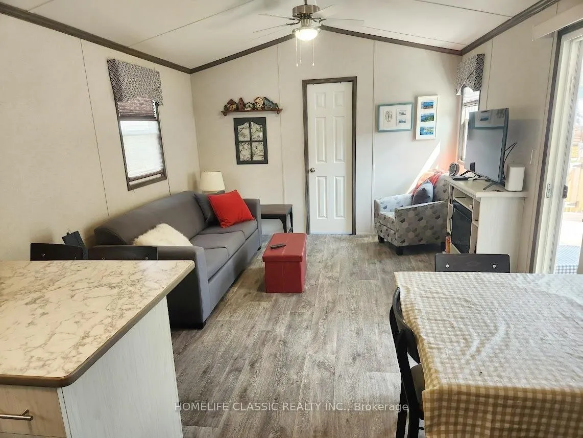 Photo 9 of Unit 645, 225 Platten Boulevard, Scugog, Rural Scugog — HOMEH