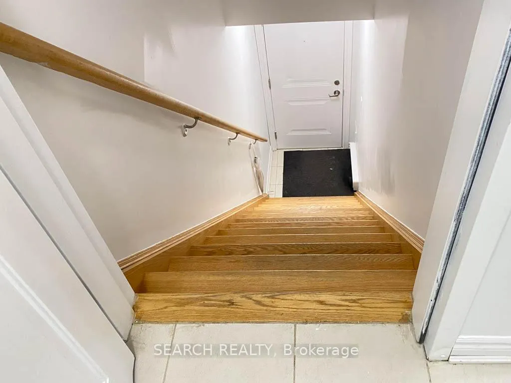 Photo 5 of Unit 122, 200 Veterans Drive, Brampton, Northwest Brampton — HOMEH