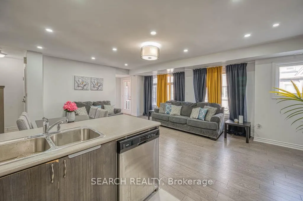 Photo 11 of Unit 122, 200 Veterans Drive, Brampton, Northwest Brampton — HOMEH