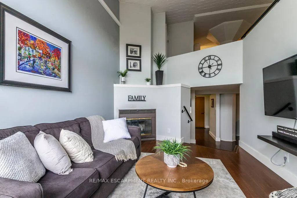 Photo 1 of Unit 405, 50 Main Street, Hamilton, Dundas — HOMEH