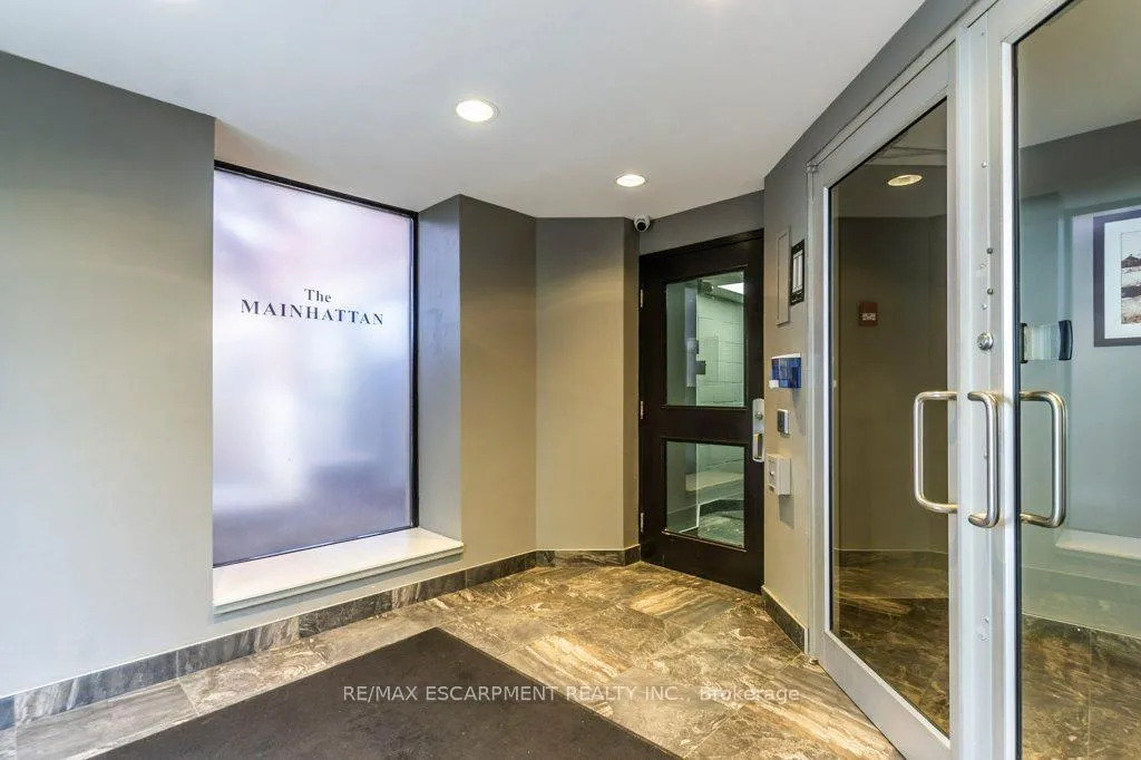 Photo 5 of Unit 405, 50 Main Street, Hamilton, Dundas — HOMEH