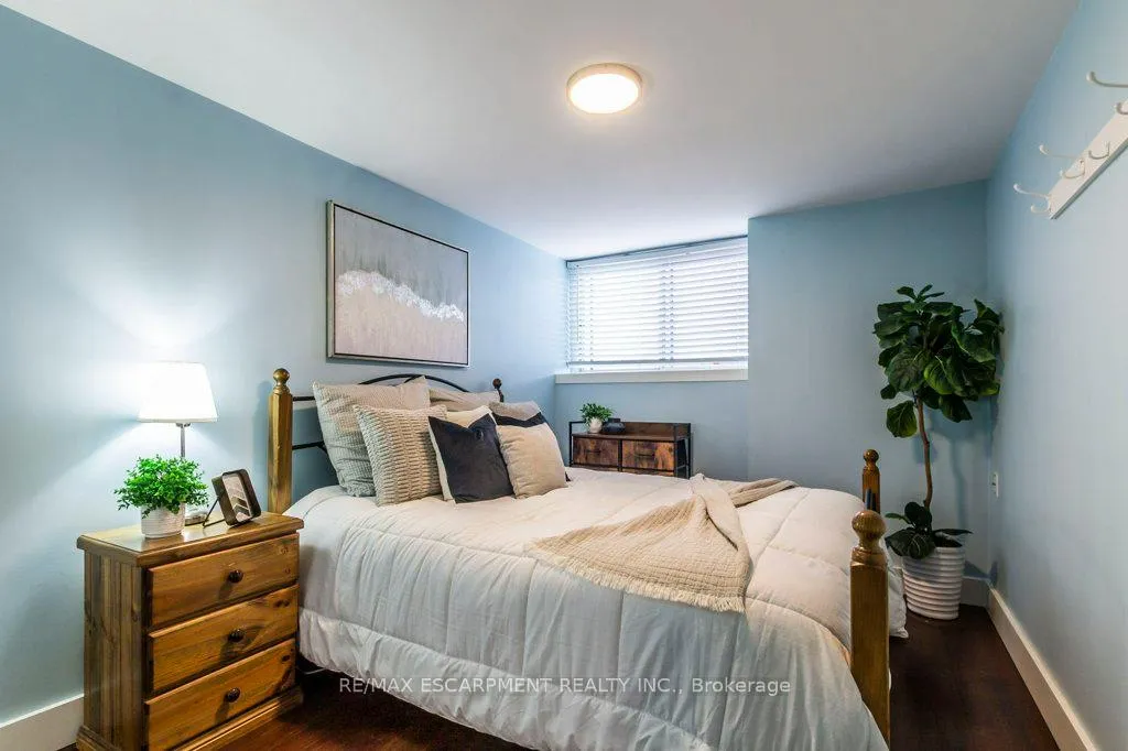 Photo 18 of Unit 405, 50 Main Street, Hamilton, Dundas — HOMEH