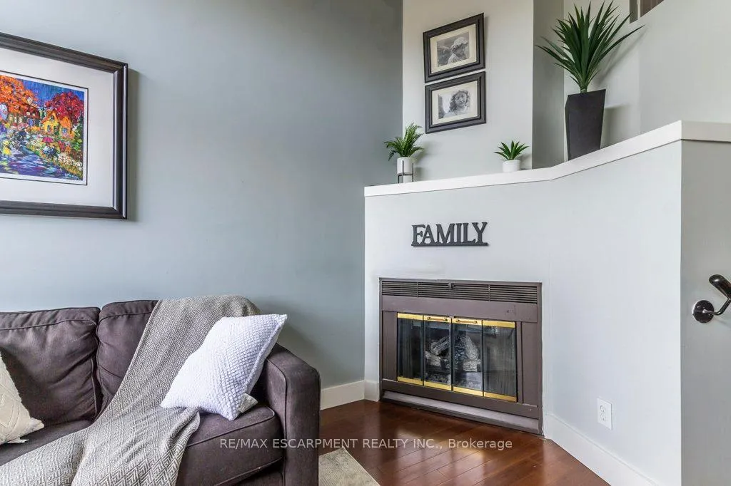 Photo 22 of Unit 405, 50 Main Street, Hamilton, Dundas — HOMEH