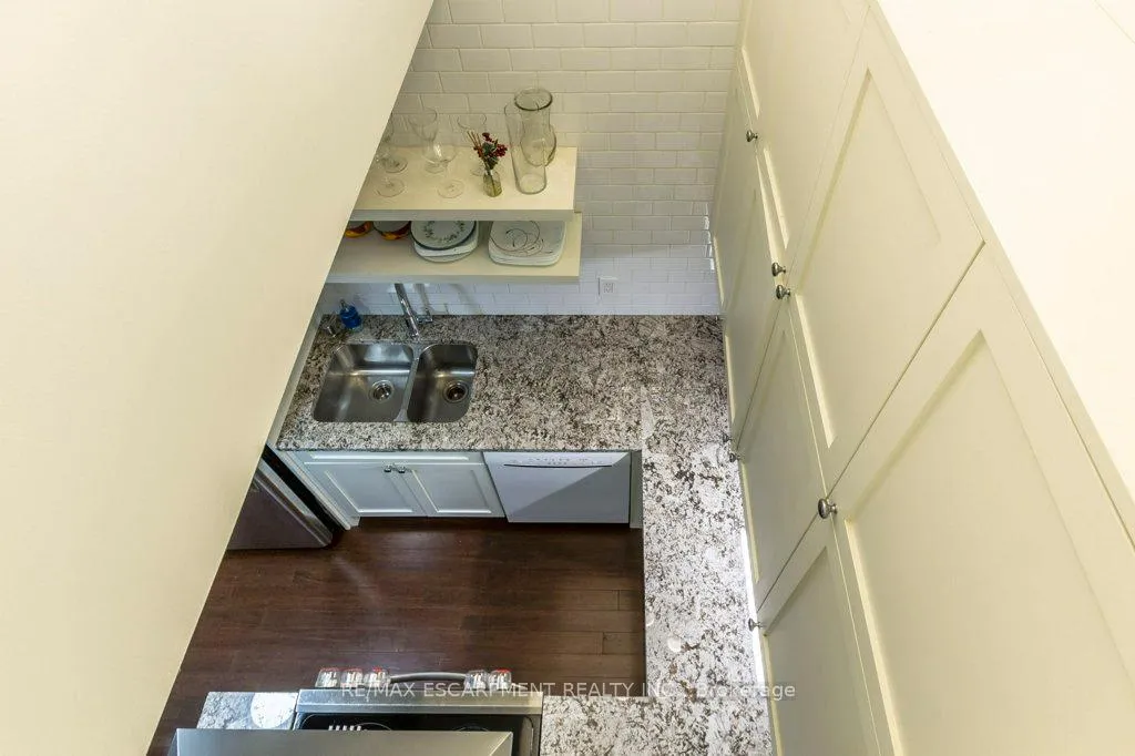 Photo 34 of Unit 405, 50 Main Street, Hamilton, Dundas — HOMEH