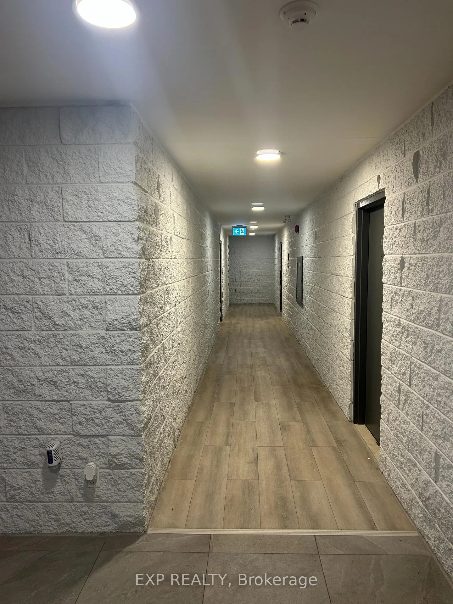 Photo 13 of Unit 505, 4422 Huron Street, Niagara Falls, Downtown — HOMEH