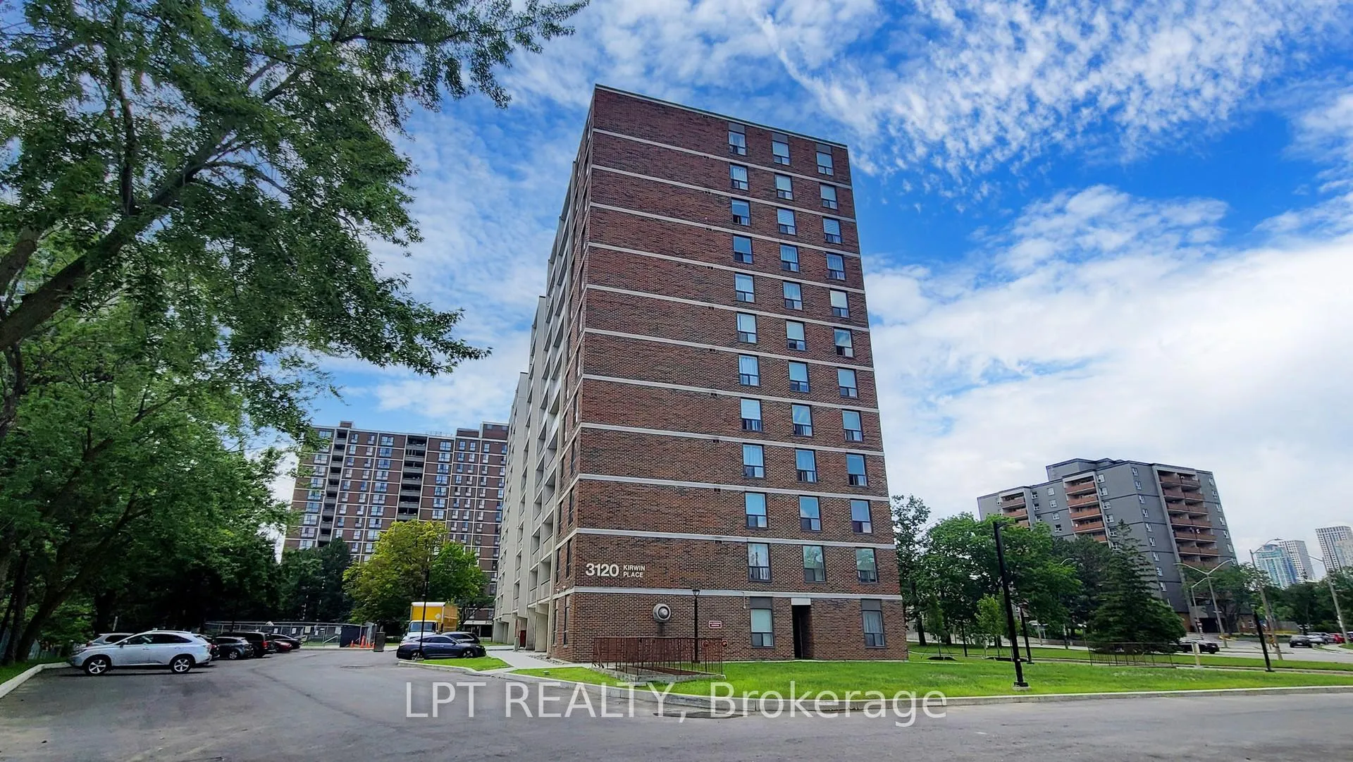 Photo 1 of Unit 1503, 3170 Kirwin Avenue, Mississauga, Cooksville — HOMEH