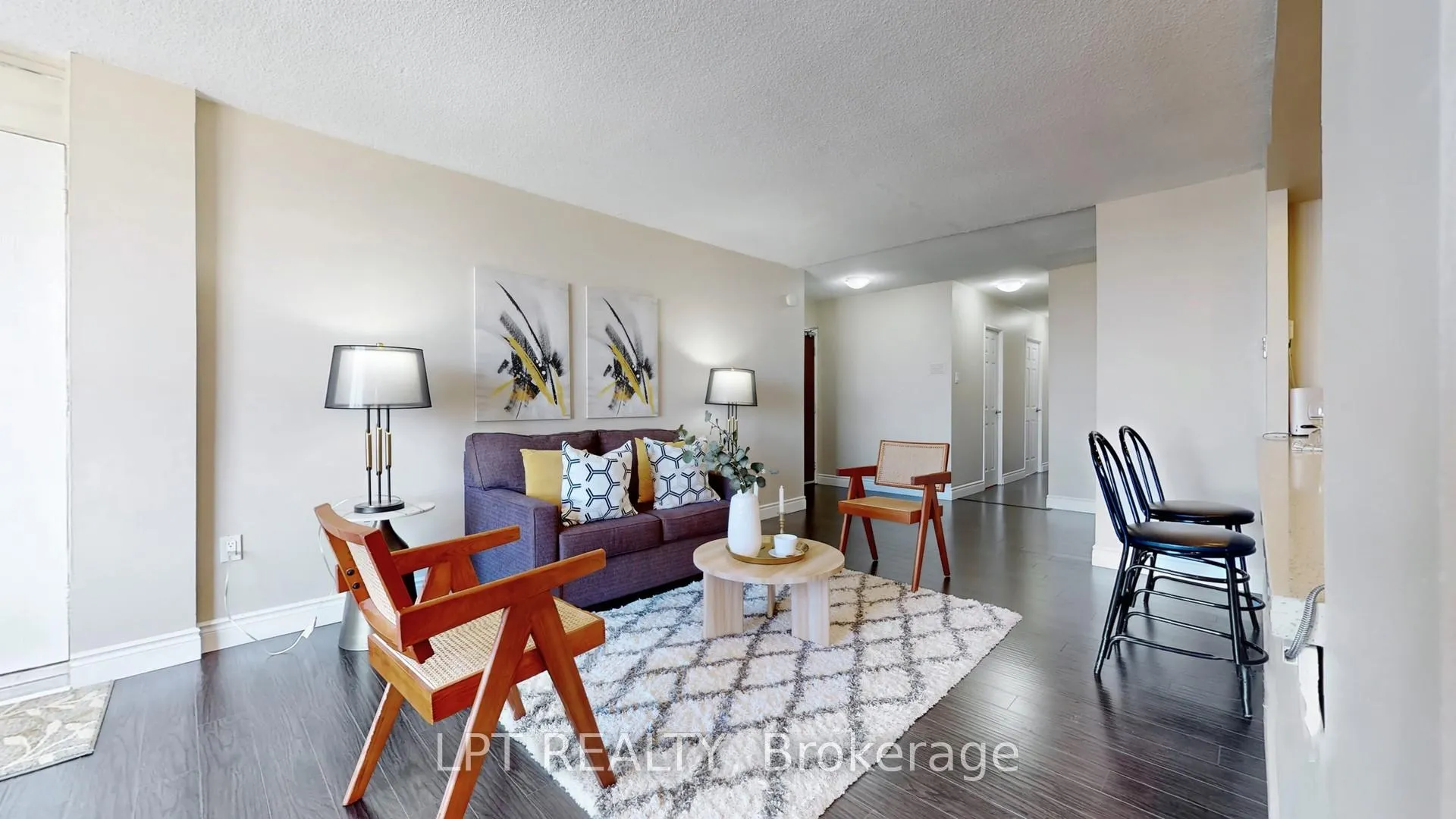 Photo 9 of Unit 1503, 3170 Kirwin Avenue, Mississauga, Cooksville — HOMEH