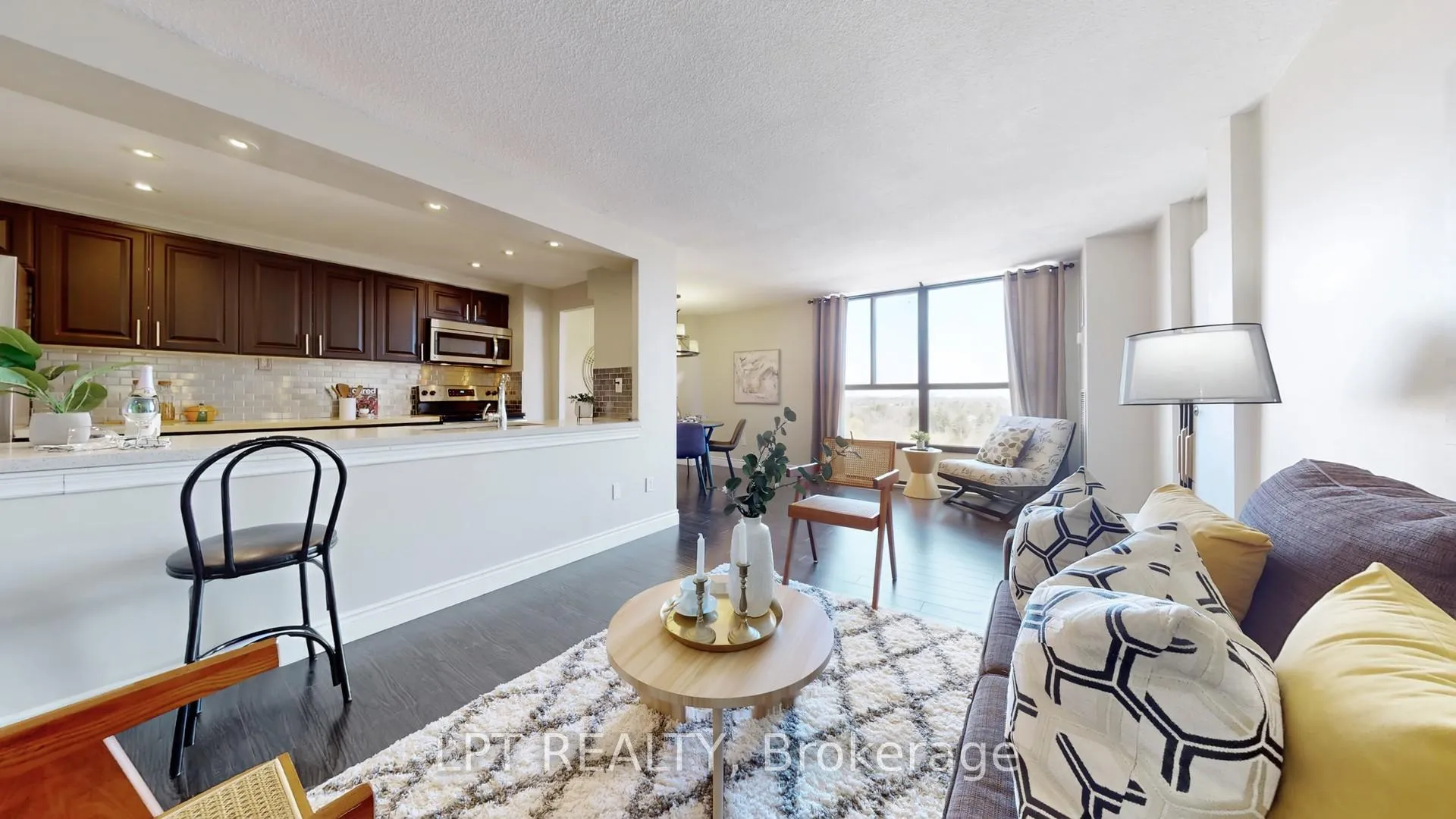 Photo 12 of Unit 1503, 3170 Kirwin Avenue, Mississauga, Cooksville — HOMEH