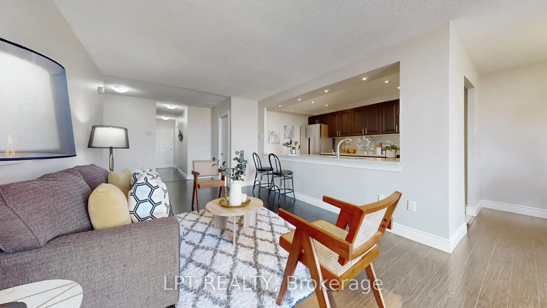 Photo 13 of Unit 1503, 3170 Kirwin Avenue, Mississauga, Cooksville — HOMEH
