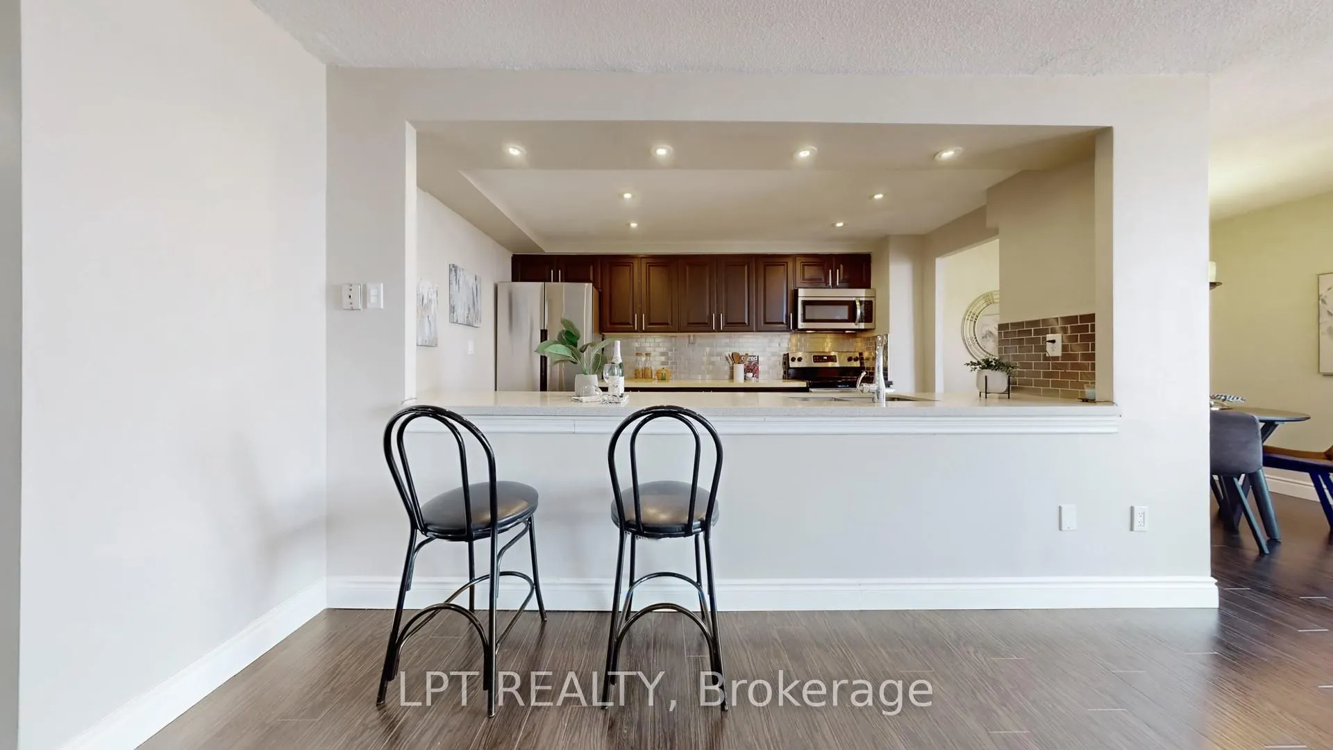 Photo 18 of Unit 1503, 3170 Kirwin Avenue, Mississauga, Cooksville — HOMEH