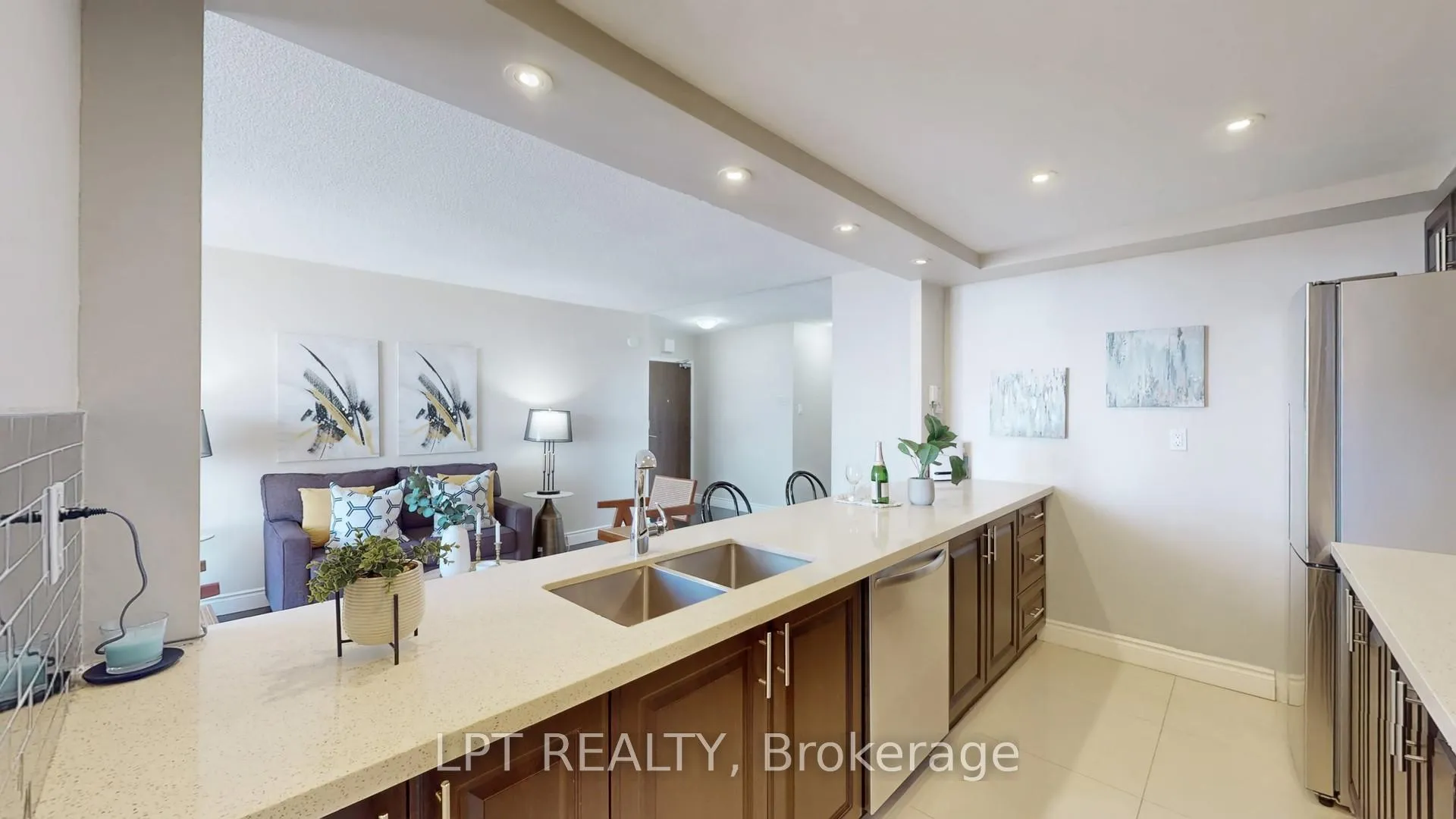 Photo 21 of Unit 1503, 3170 Kirwin Avenue, Mississauga, Cooksville — HOMEH