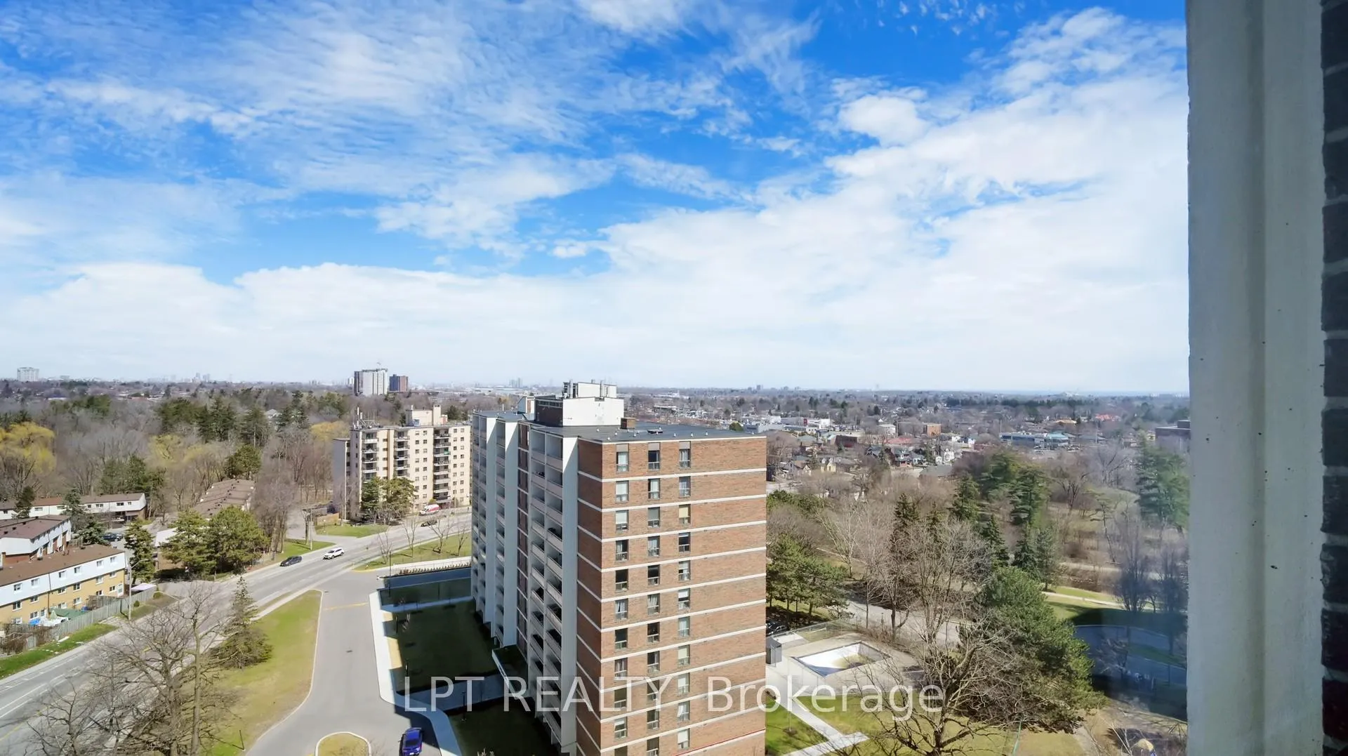 Photo 41 of Unit 1503, 3170 Kirwin Avenue, Mississauga, Cooksville — HOMEH