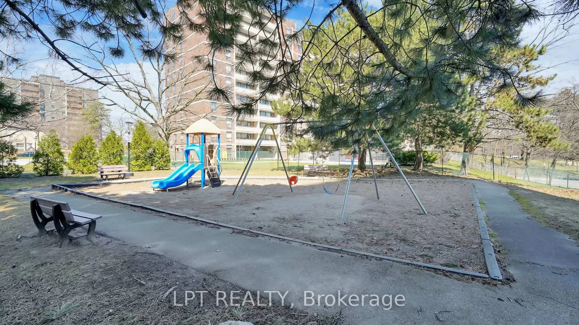 Photo 50 of Unit 1503, 3170 Kirwin Avenue, Mississauga, Cooksville — HOMEH