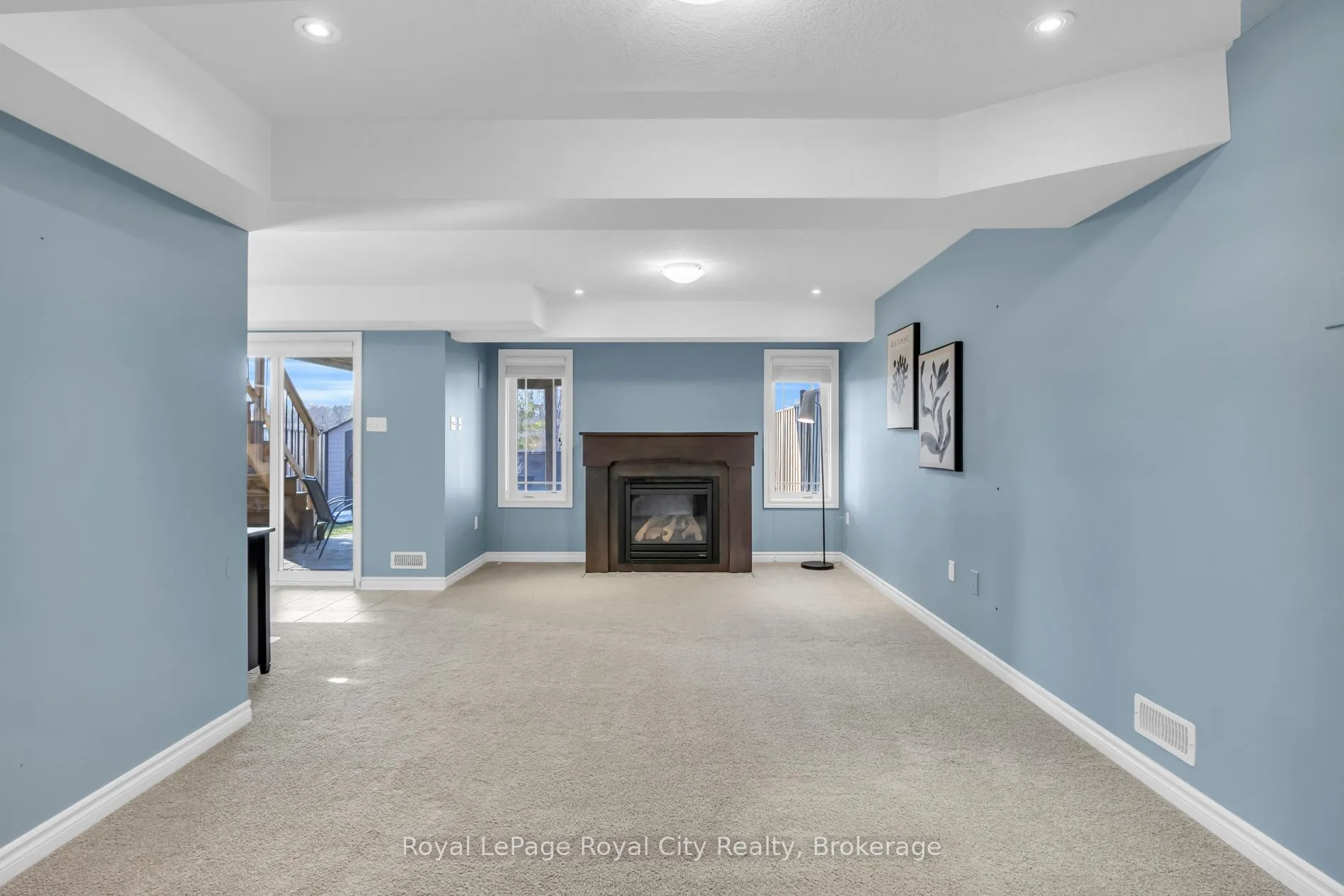 Photo 25 of 71 Vaughan Street, Guelph, Clairfields/Hanlon Business Park — HOMEH