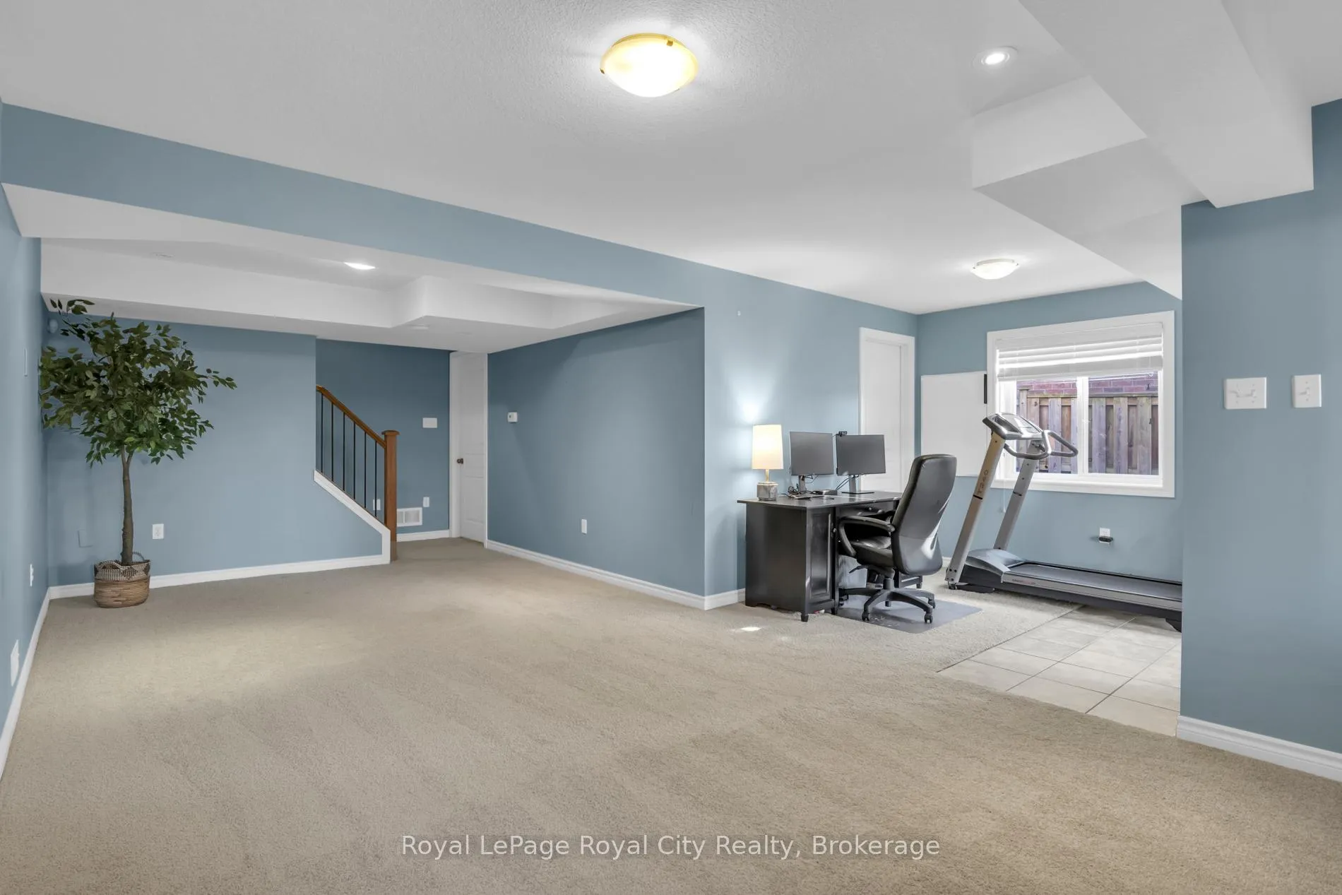 Photo 26 of 71 Vaughan Street, Guelph, Clairfields/Hanlon Business Park — HOMEH