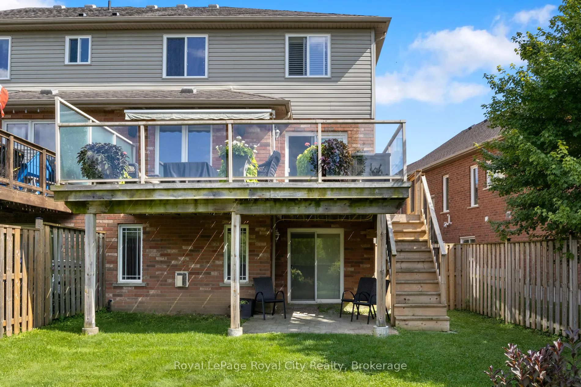 Photo 35 of 71 Vaughan Street, Guelph, Clairfields/Hanlon Business Park — HOMEH