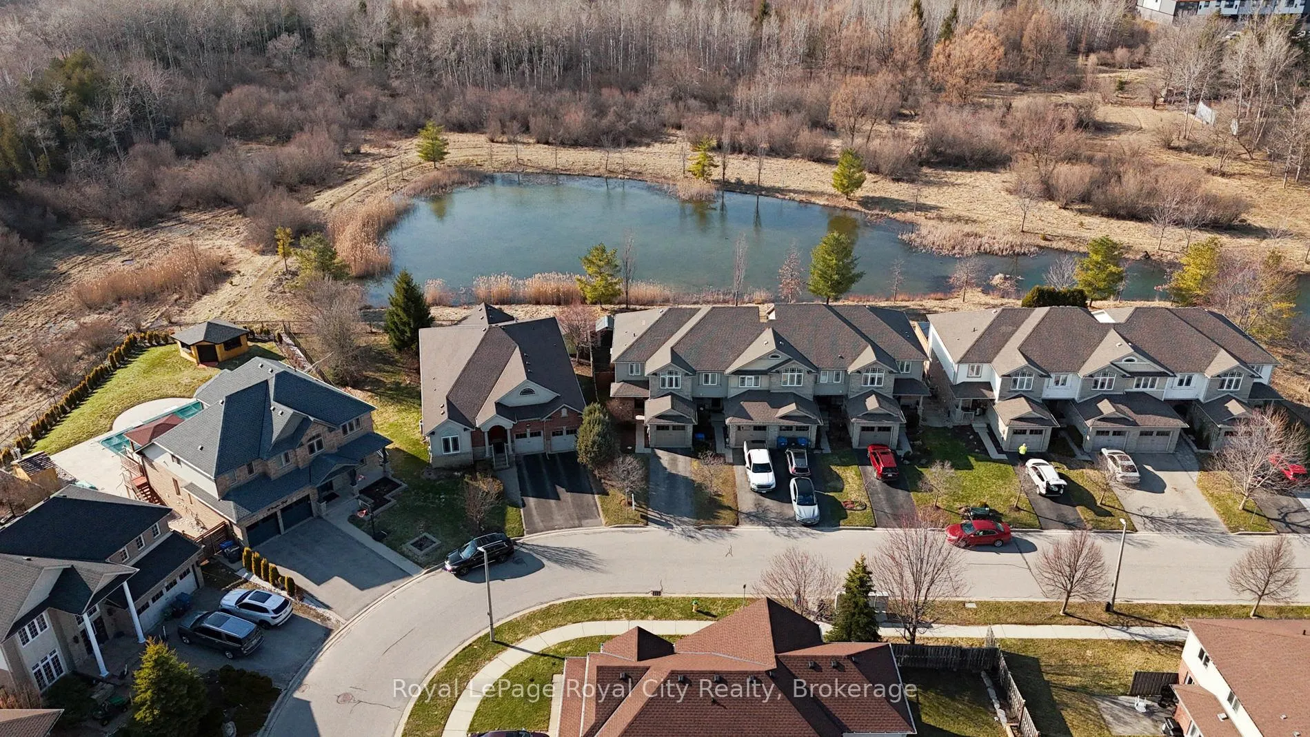 Photo 43 of 71 Vaughan Street, Guelph, Clairfields/Hanlon Business Park — HOMEH