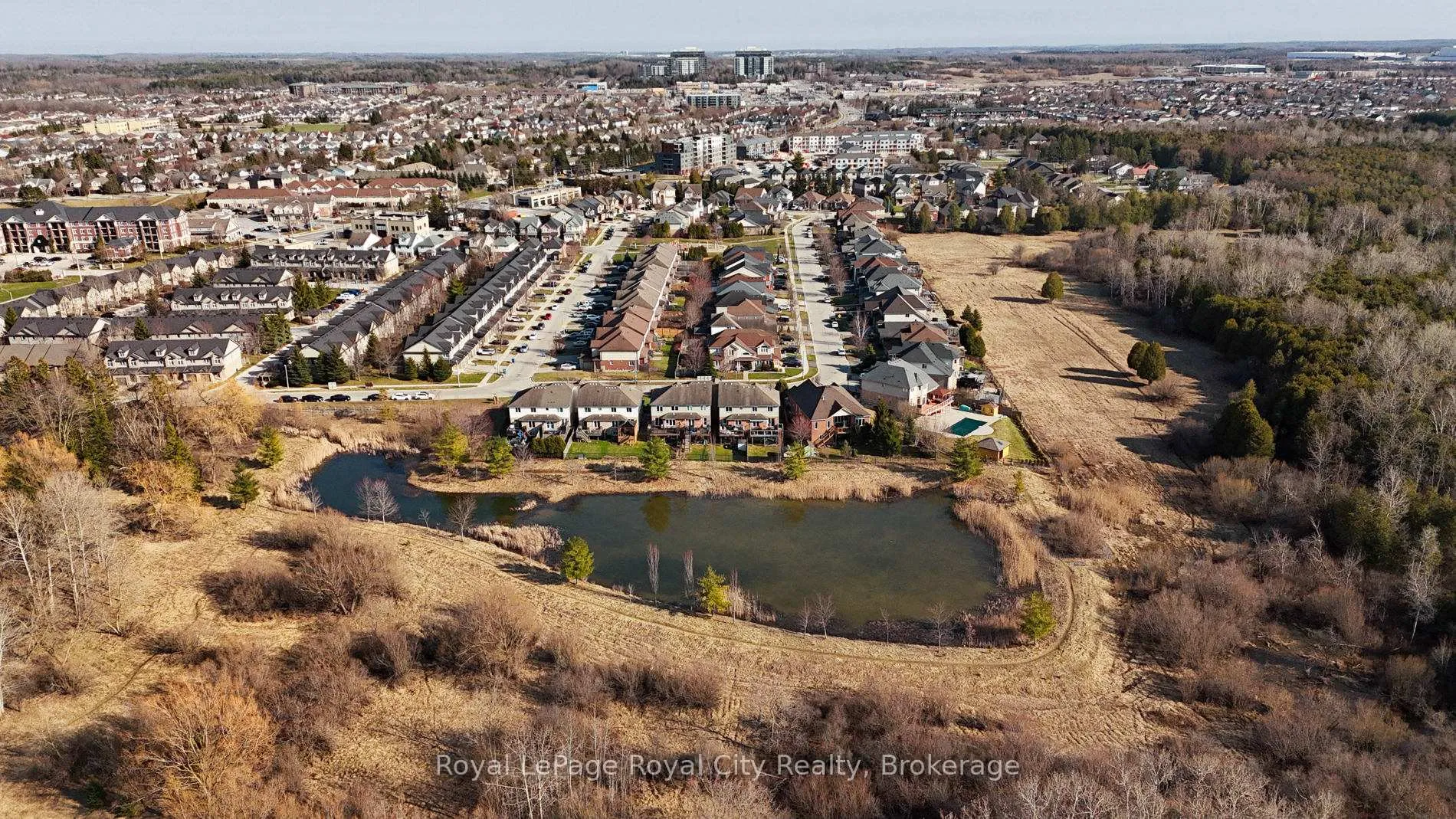 Photo 44 of 71 Vaughan Street, Guelph, Clairfields/Hanlon Business Park — HOMEH