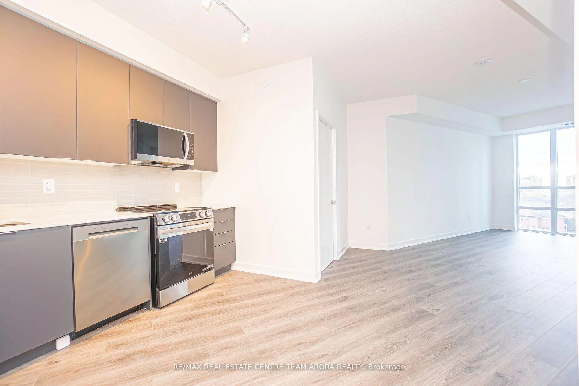 Photo 5 of Unit 614, 225 Malta Avenue, Brampton, Fletcher's Creek South — HOMEH
