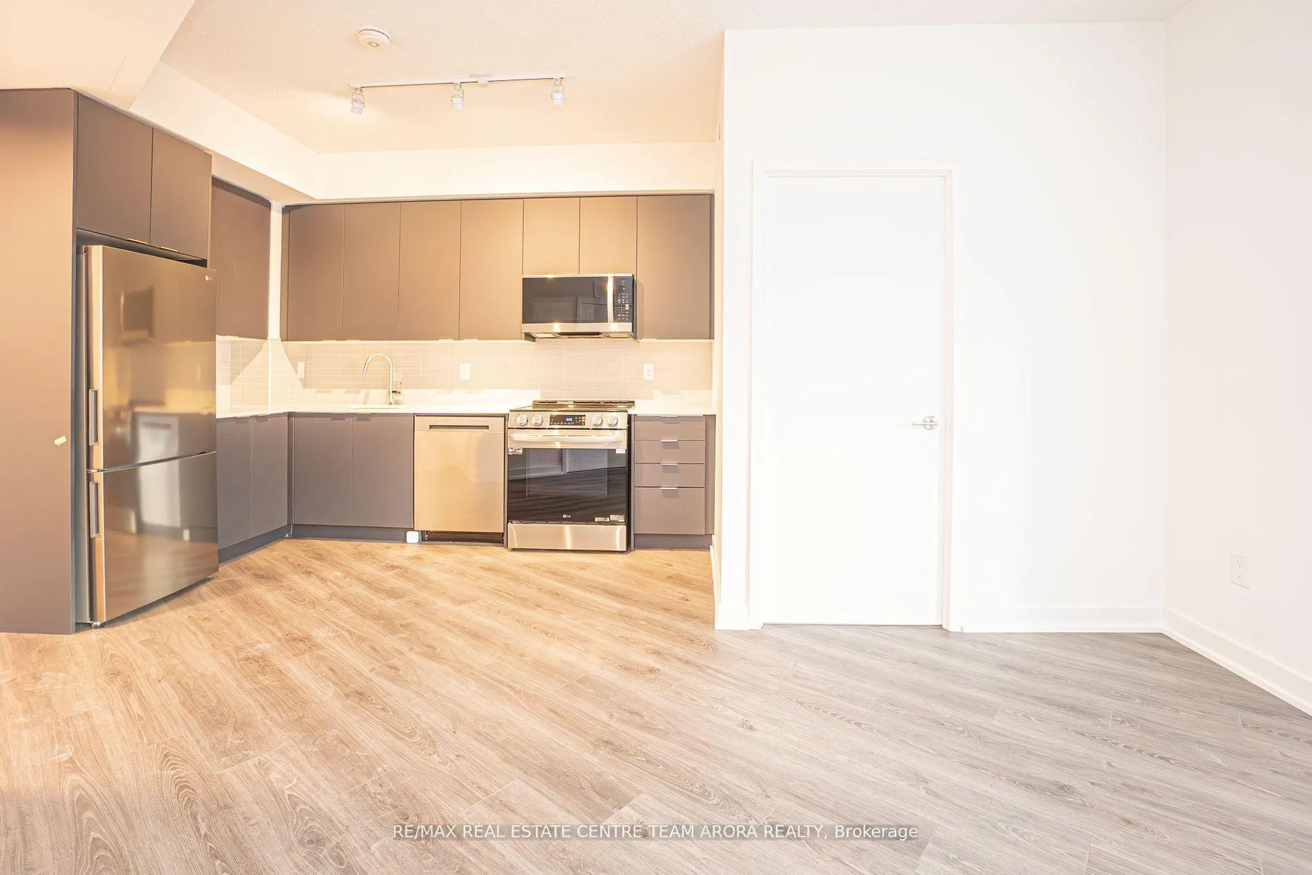 Photo 7 of Unit 614, 225 Malta Avenue, Brampton, Fletcher's Creek South — HOMEH