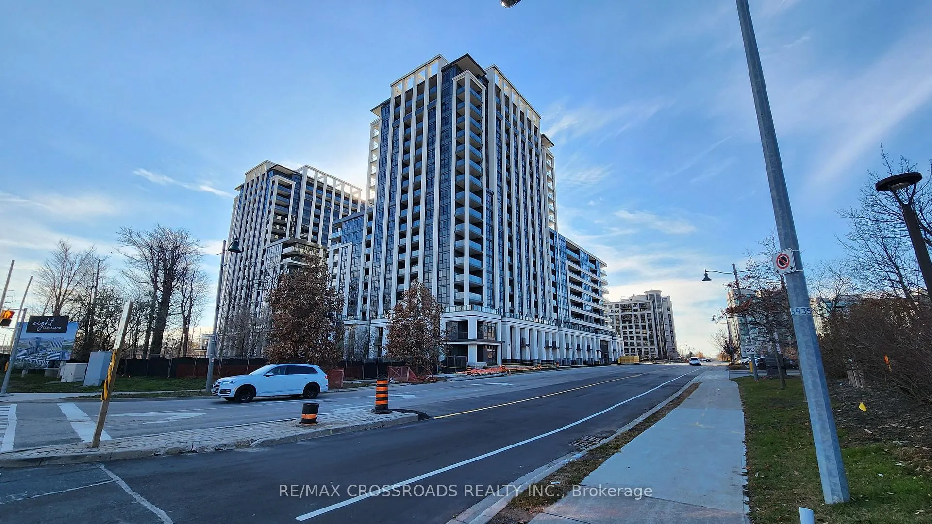 Photo 2 of Unit 909, 9 Clegg Road, Markham, Unionville — HOMEH
