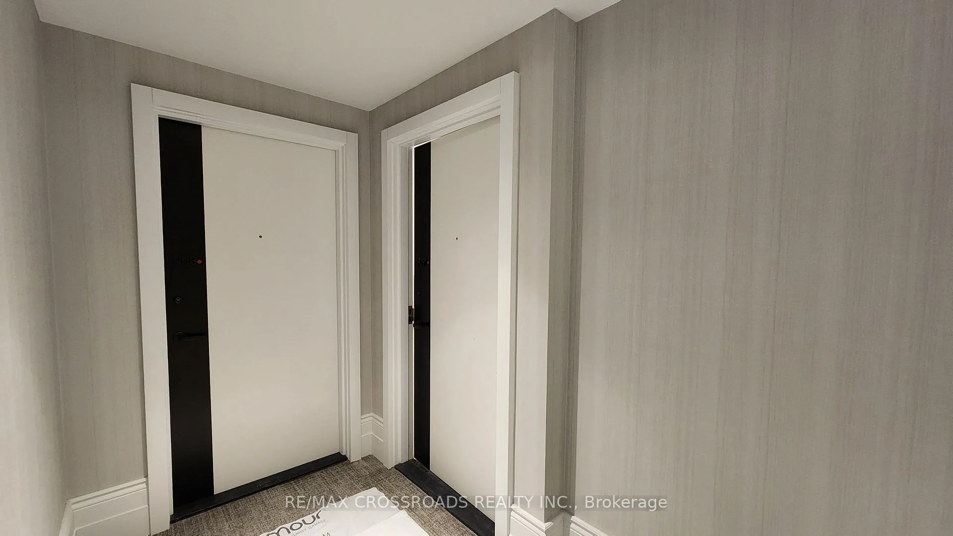 Photo 9 of Unit 909, 9 Clegg Road, Markham, Unionville — HOMEH