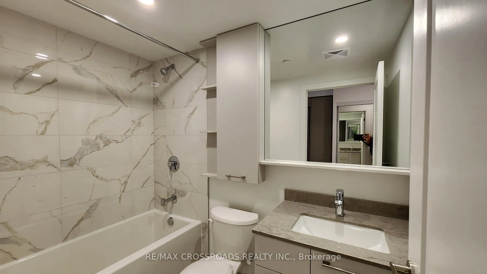 Photo 12 of Unit 909, 9 Clegg Road, Markham, Unionville — HOMEH