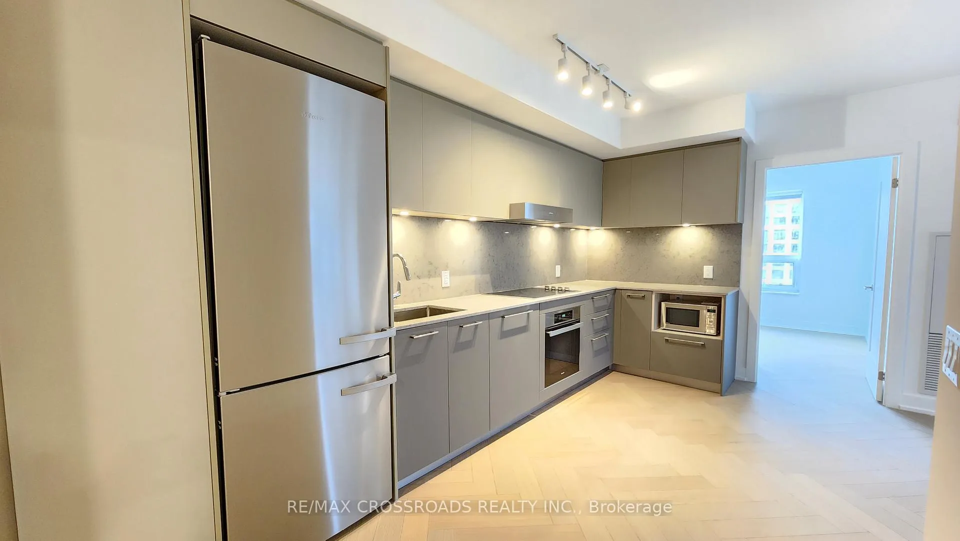 Photo 13 of Unit 909, 9 Clegg Road, Markham, Unionville — HOMEH