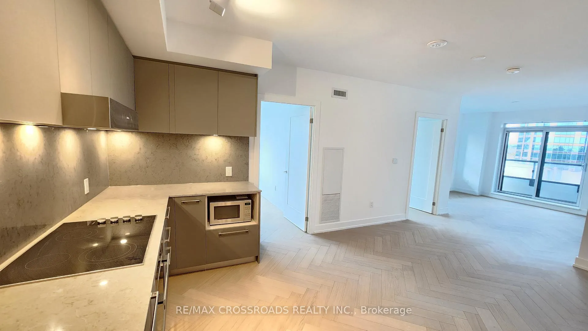 Photo 16 of Unit 909, 9 Clegg Road, Markham, Unionville — HOMEH