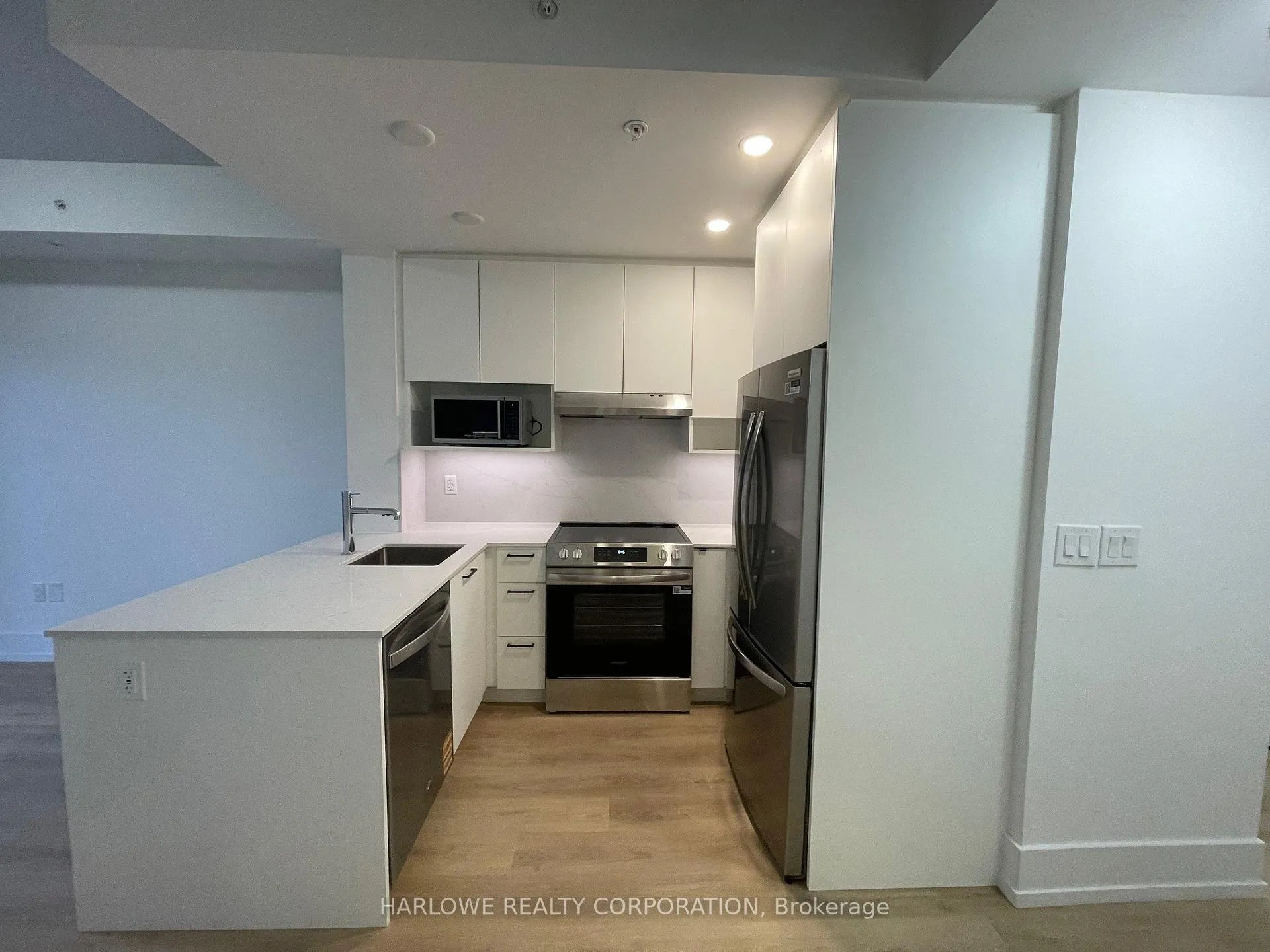 Photo 3 of Unit 310, 206 King Street W, Hamilton, Central — HOMEH
