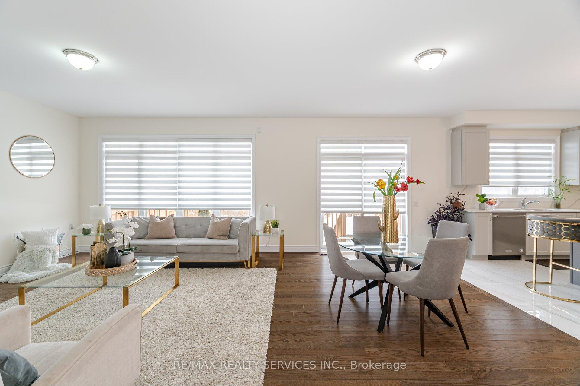 Photo 19 of 40 Portman Street, Caledon, Rural Caledon — HOMEH