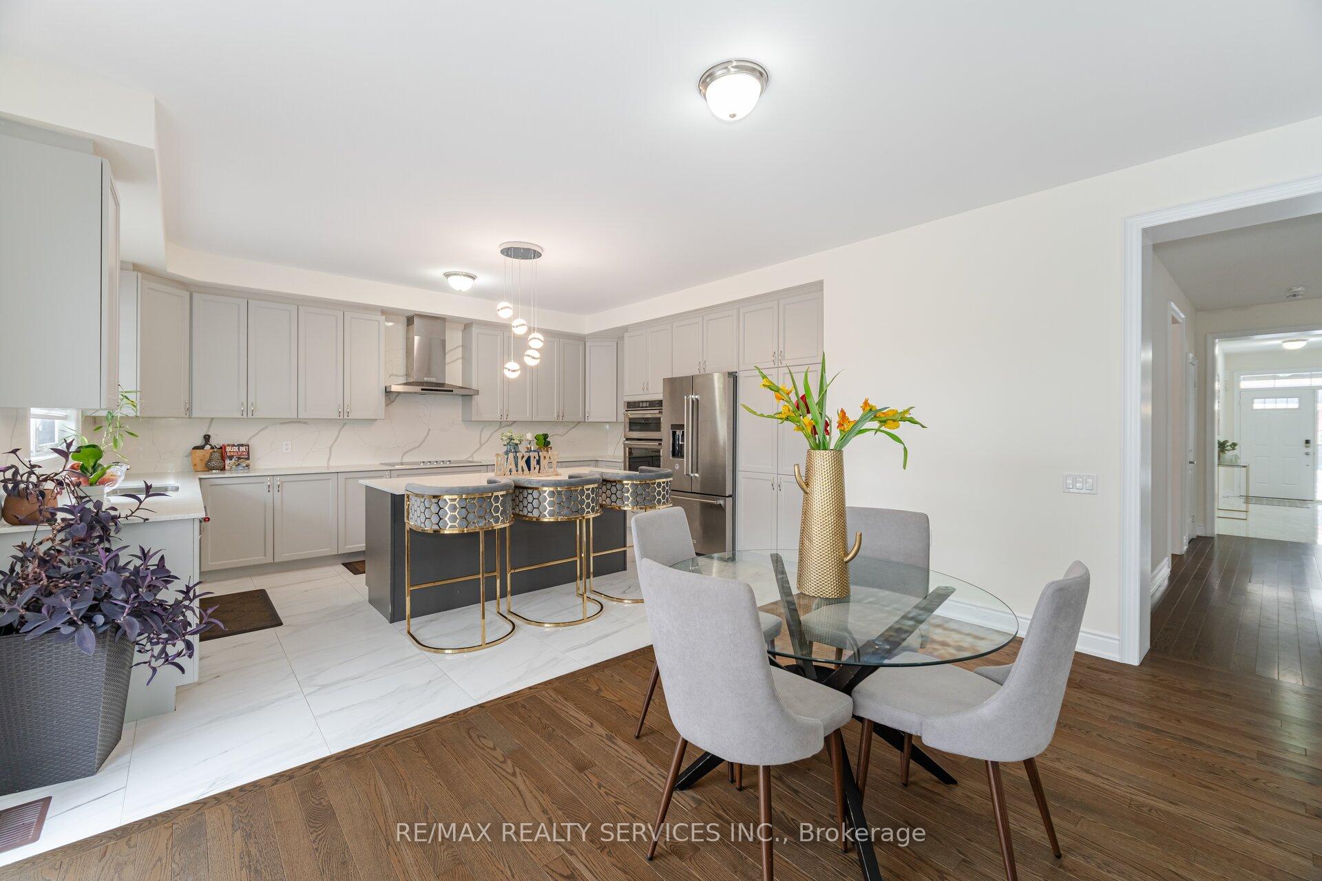 Photo 21 of 40 Portman Street, Caledon, Rural Caledon — HOMEH