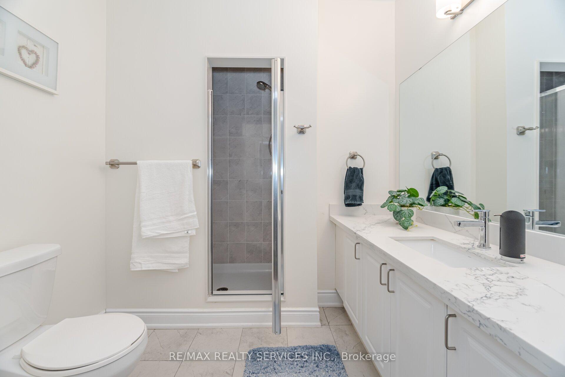 Photo 27 of 40 Portman Street, Caledon, Rural Caledon — HOMEH