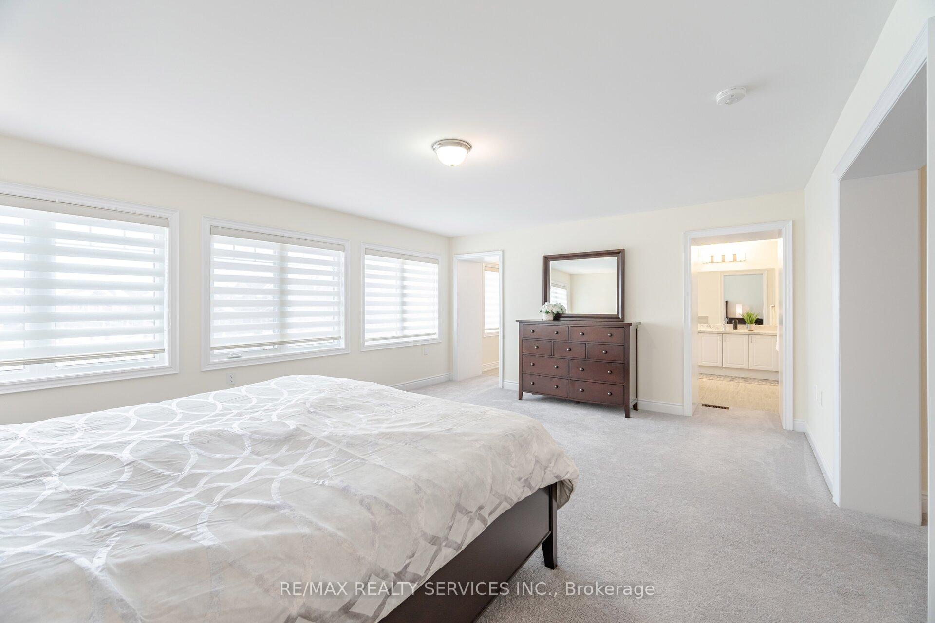 Photo 30 of 40 Portman Street, Caledon, Rural Caledon — HOMEH
