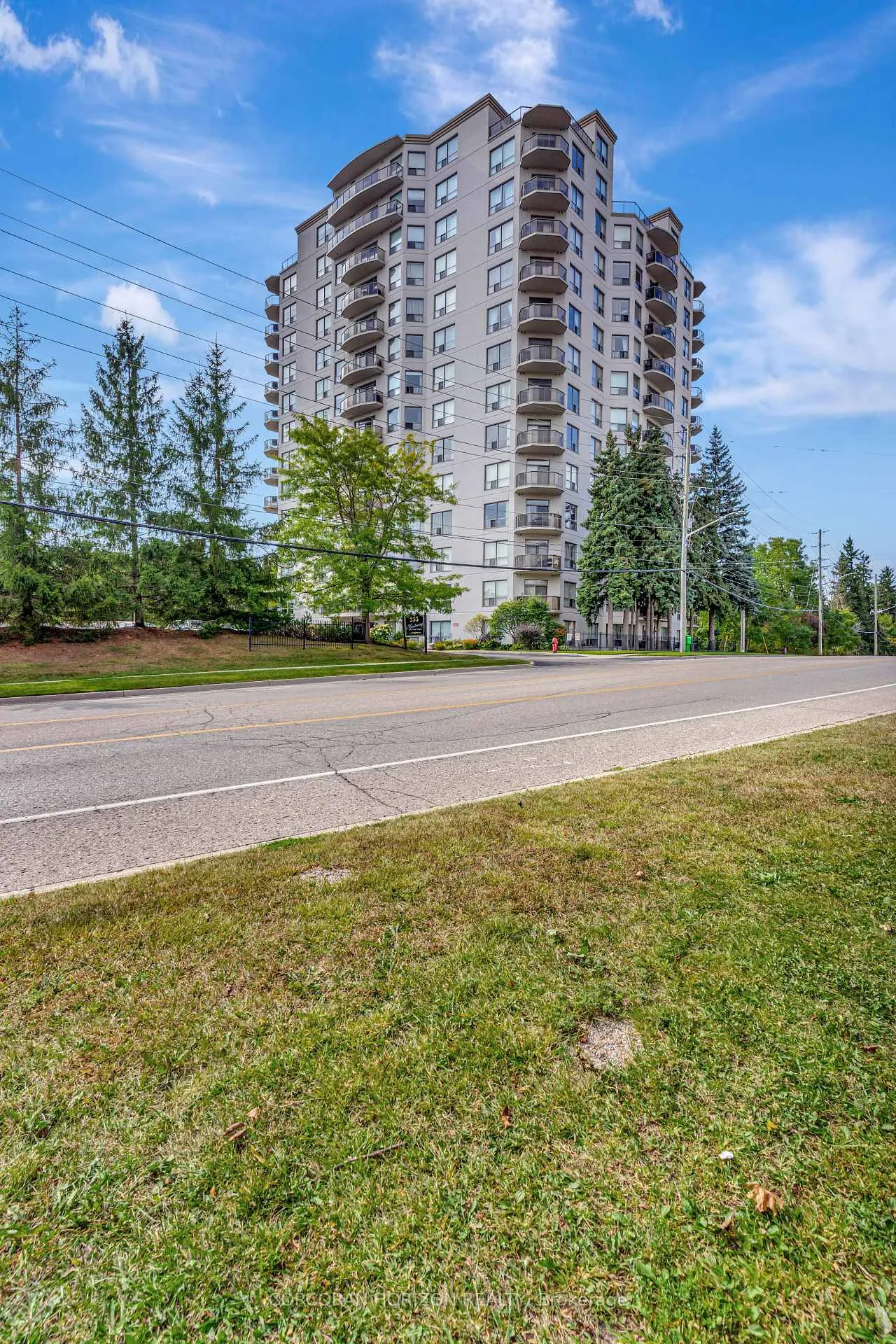 Photo 3 of Unit 1206, 255 Keats Way, Waterloo — HOMEH