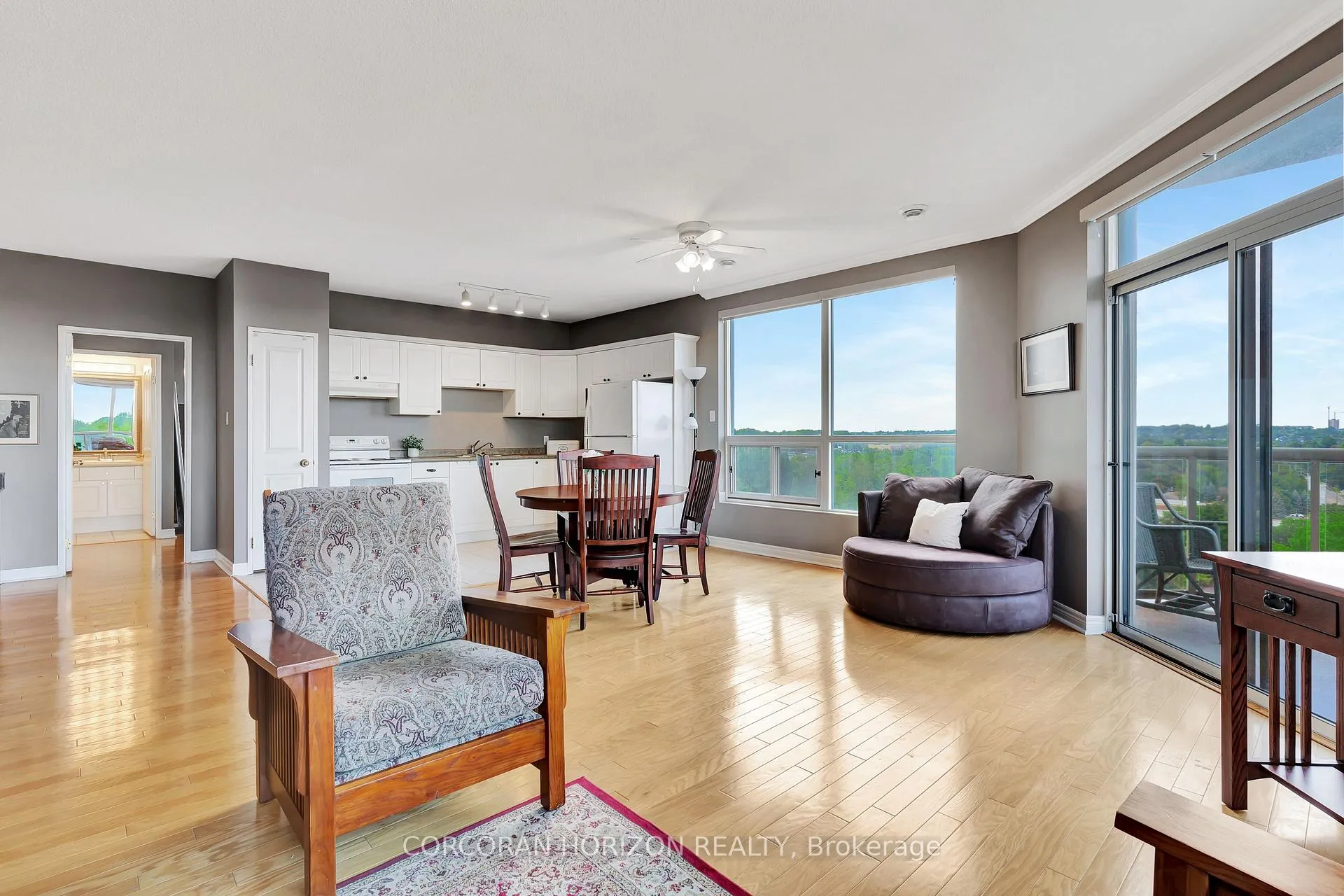 Photo 9 of Unit 1206, 255 Keats Way, Waterloo — HOMEH