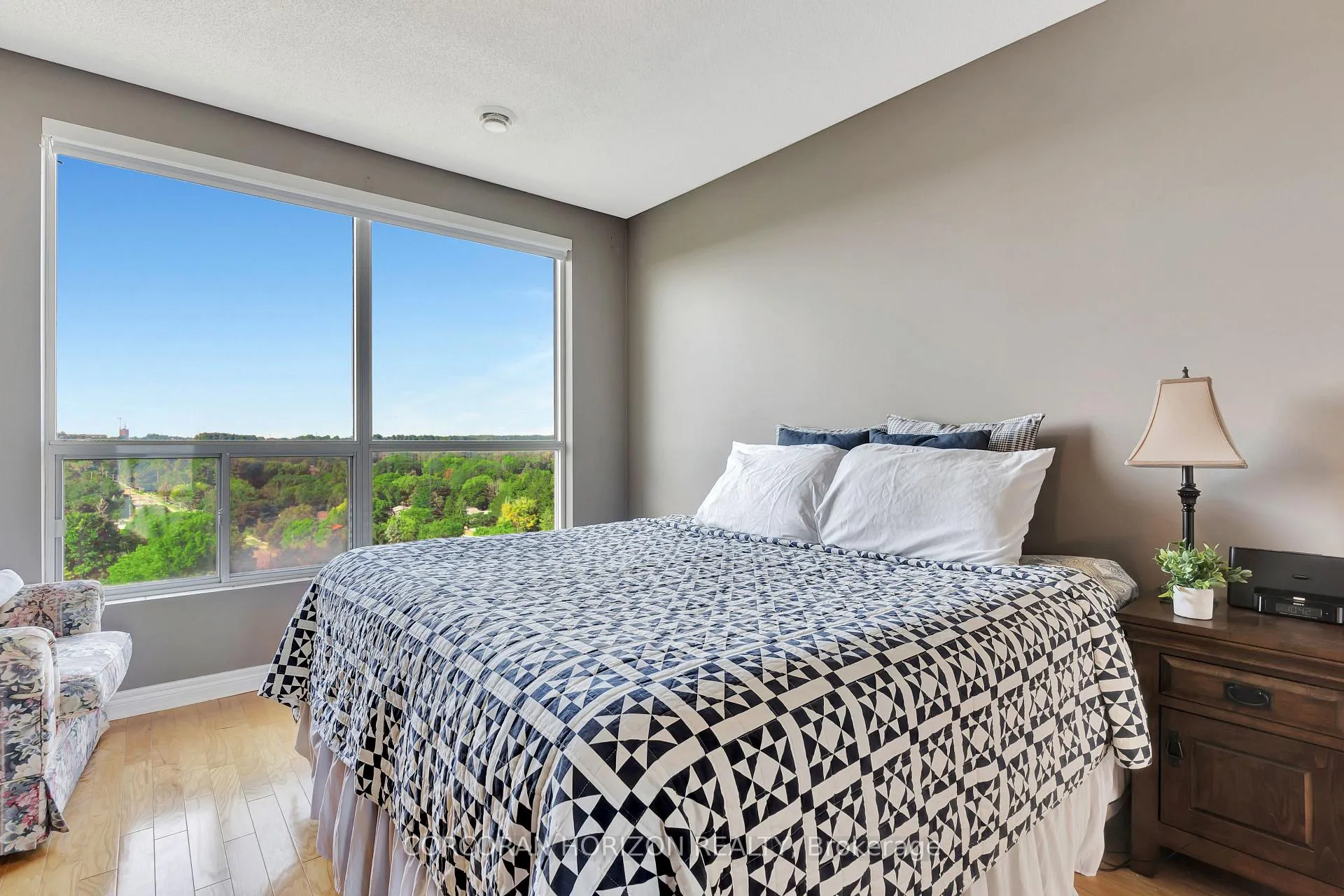 Photo 20 of Unit 1206, 255 Keats Way, Waterloo — HOMEH