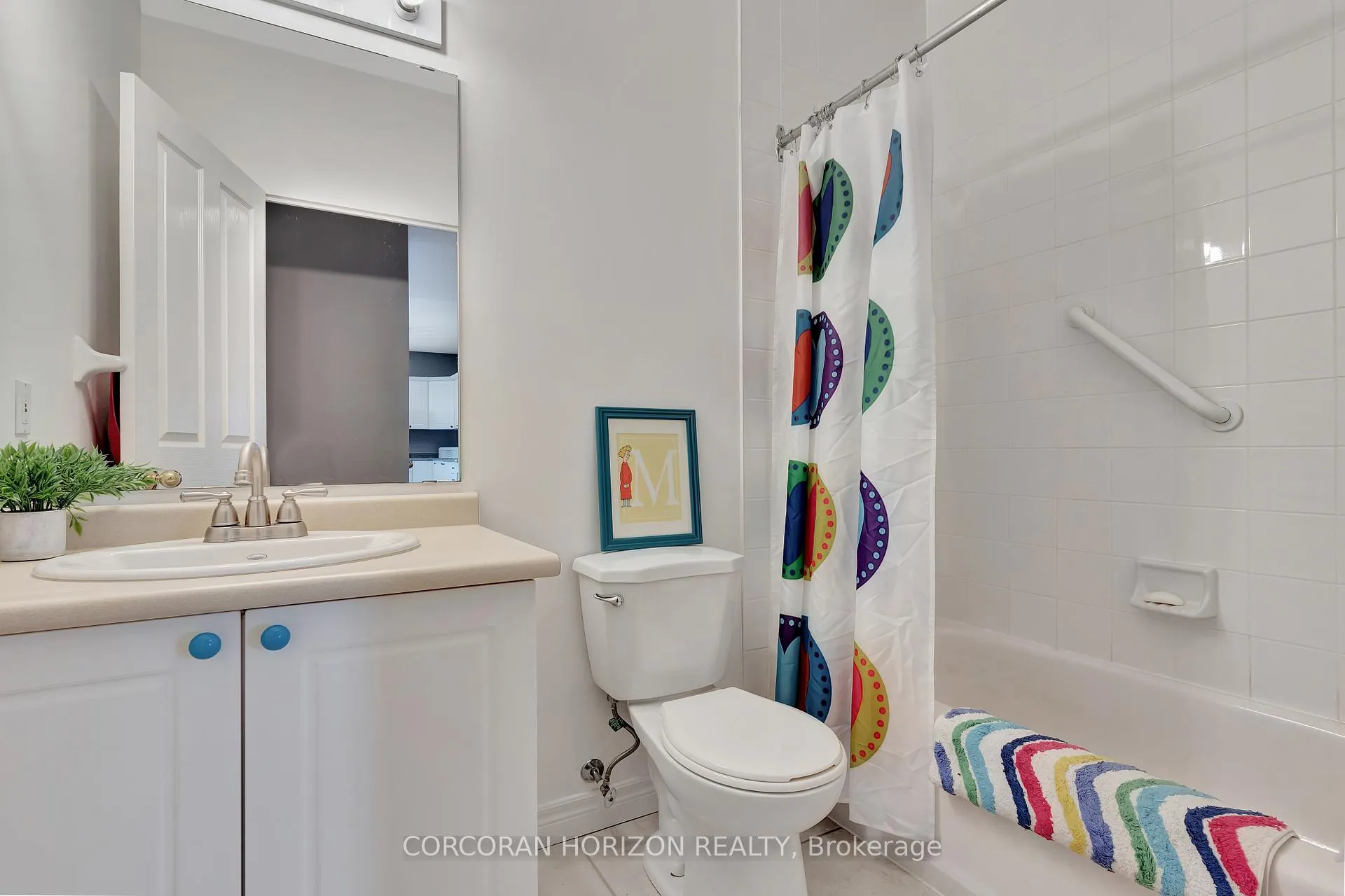 Photo 24 of Unit 1206, 255 Keats Way, Waterloo — HOMEH