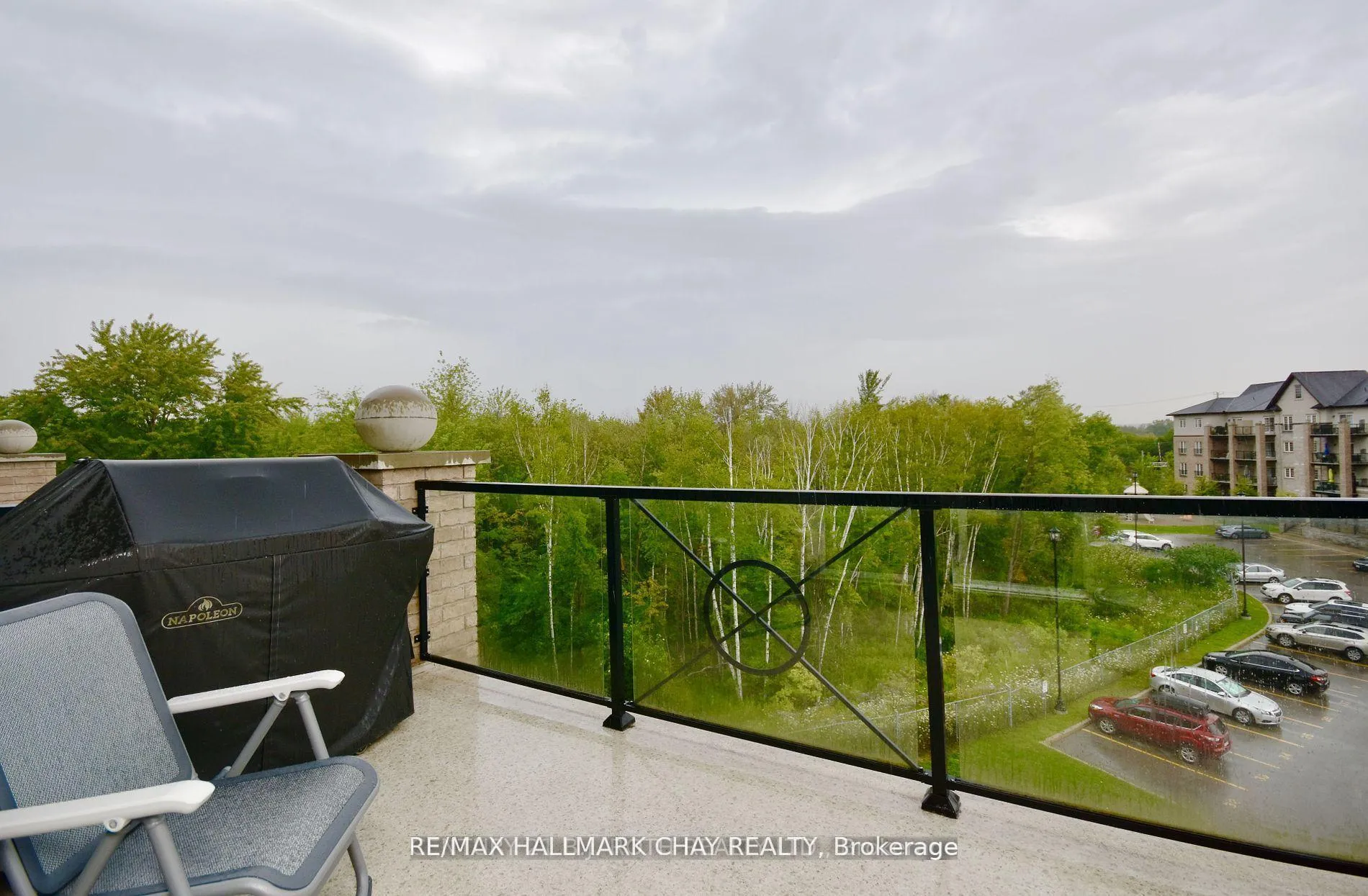 Photo 11 of Unit 405, 44 Ferndale Drive S, Barrie, Ardagh — HOMEH