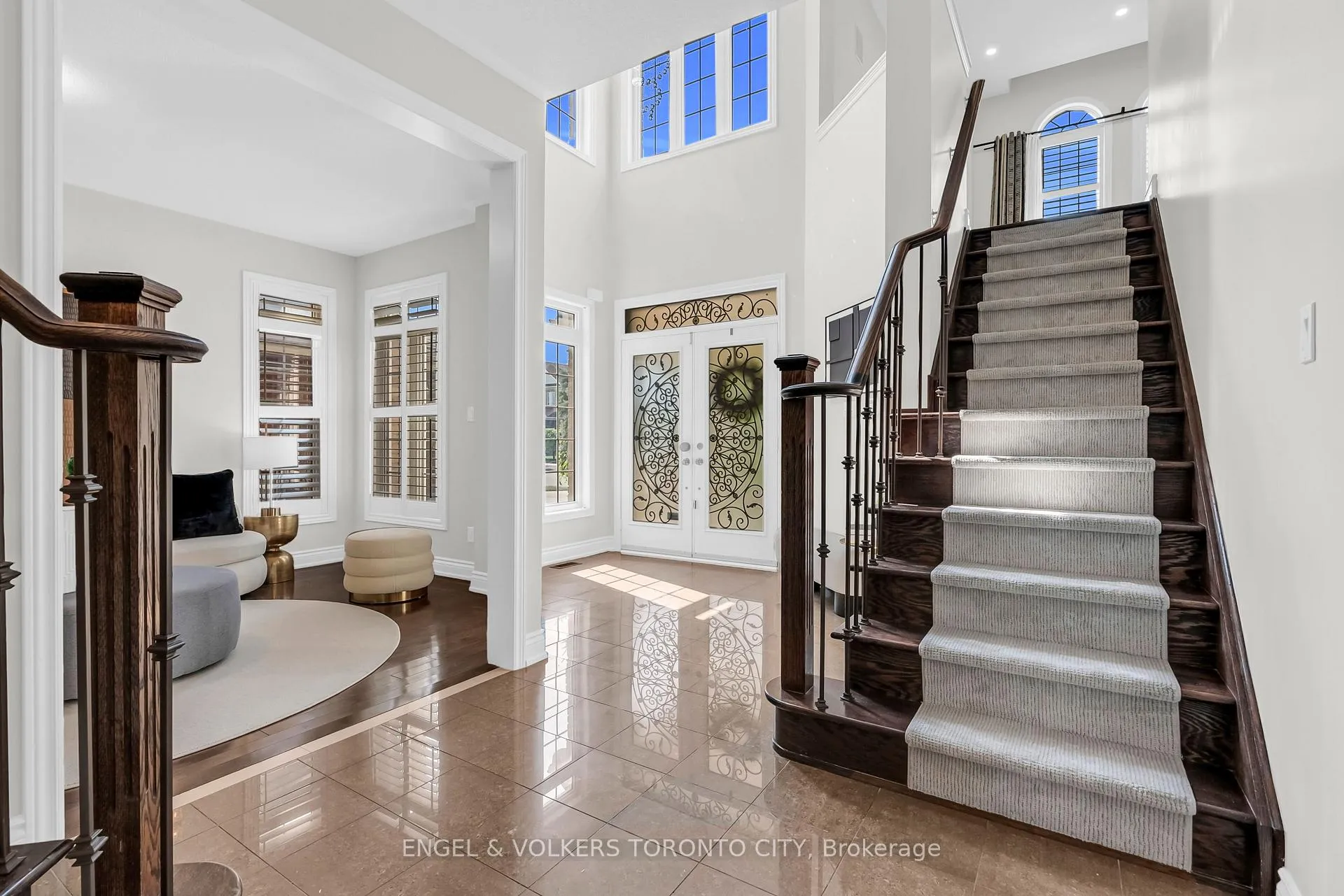 Photo 5 of Unit Main & Upper, 3236 Tacc Drive, Mississauga, Churchill Meadows — HOMEH