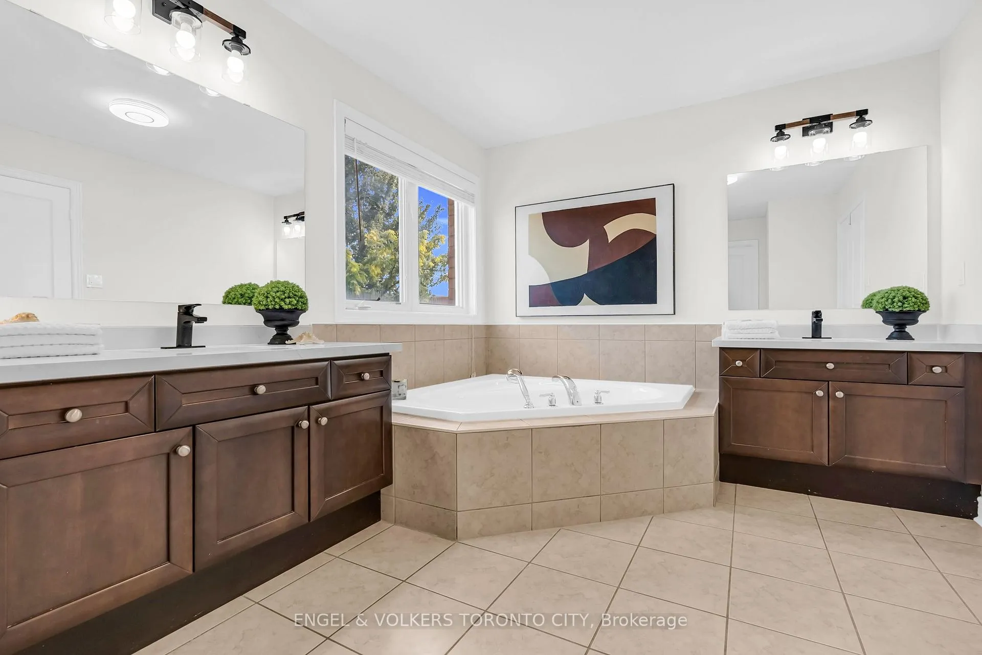 Photo 32 of Unit Main & Upper, 3236 Tacc Drive, Mississauga, Churchill Meadows — HOMEH
