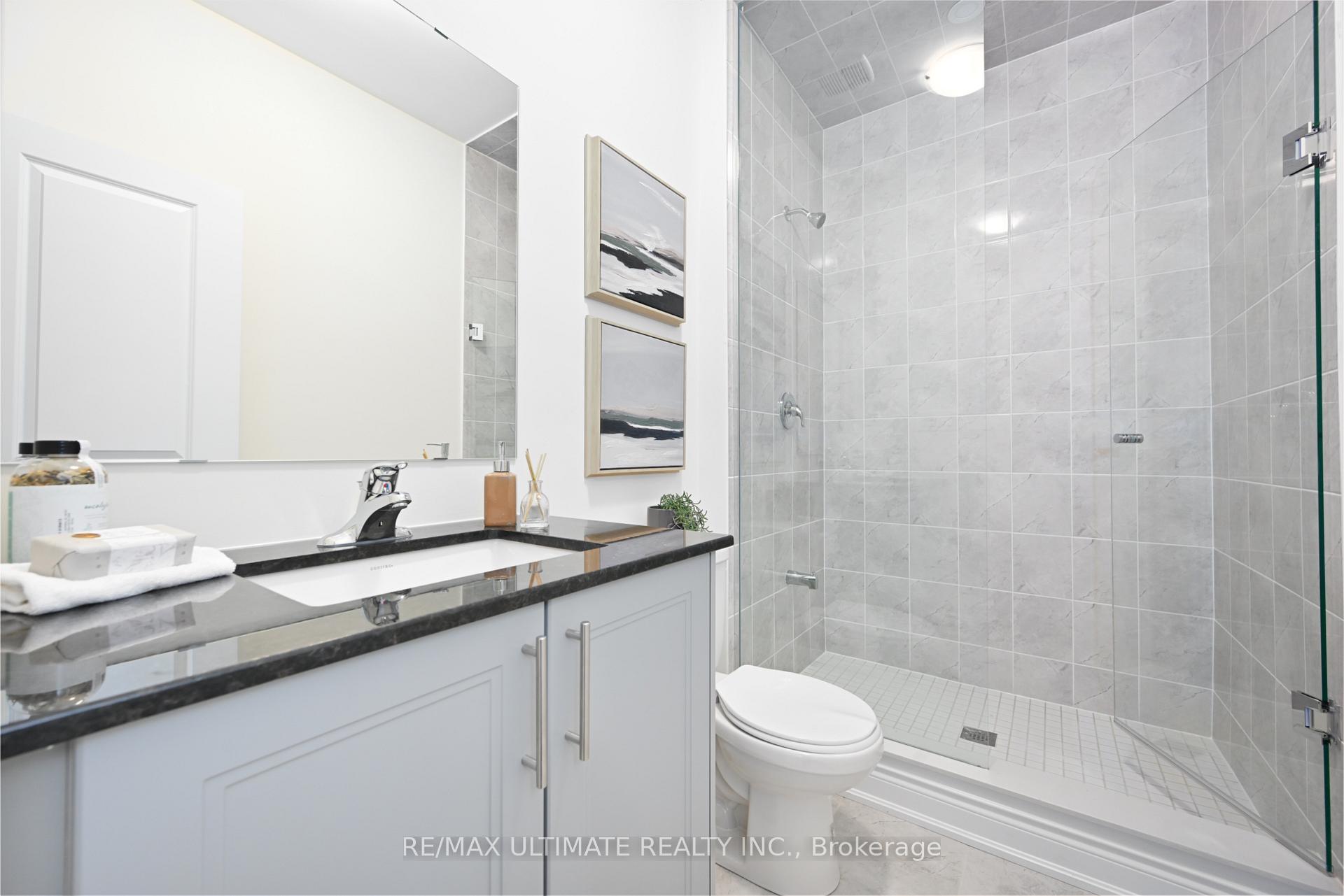 Photo 18 of 33 Bonnington Drive, Brampton, Northwest Brampton — HOMEH