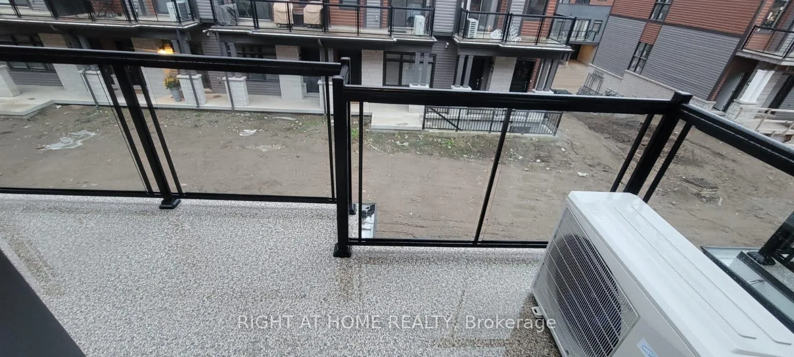 Photo 14 of Unit 39, 2 Willow Street, Brant, Paris — HOMEH