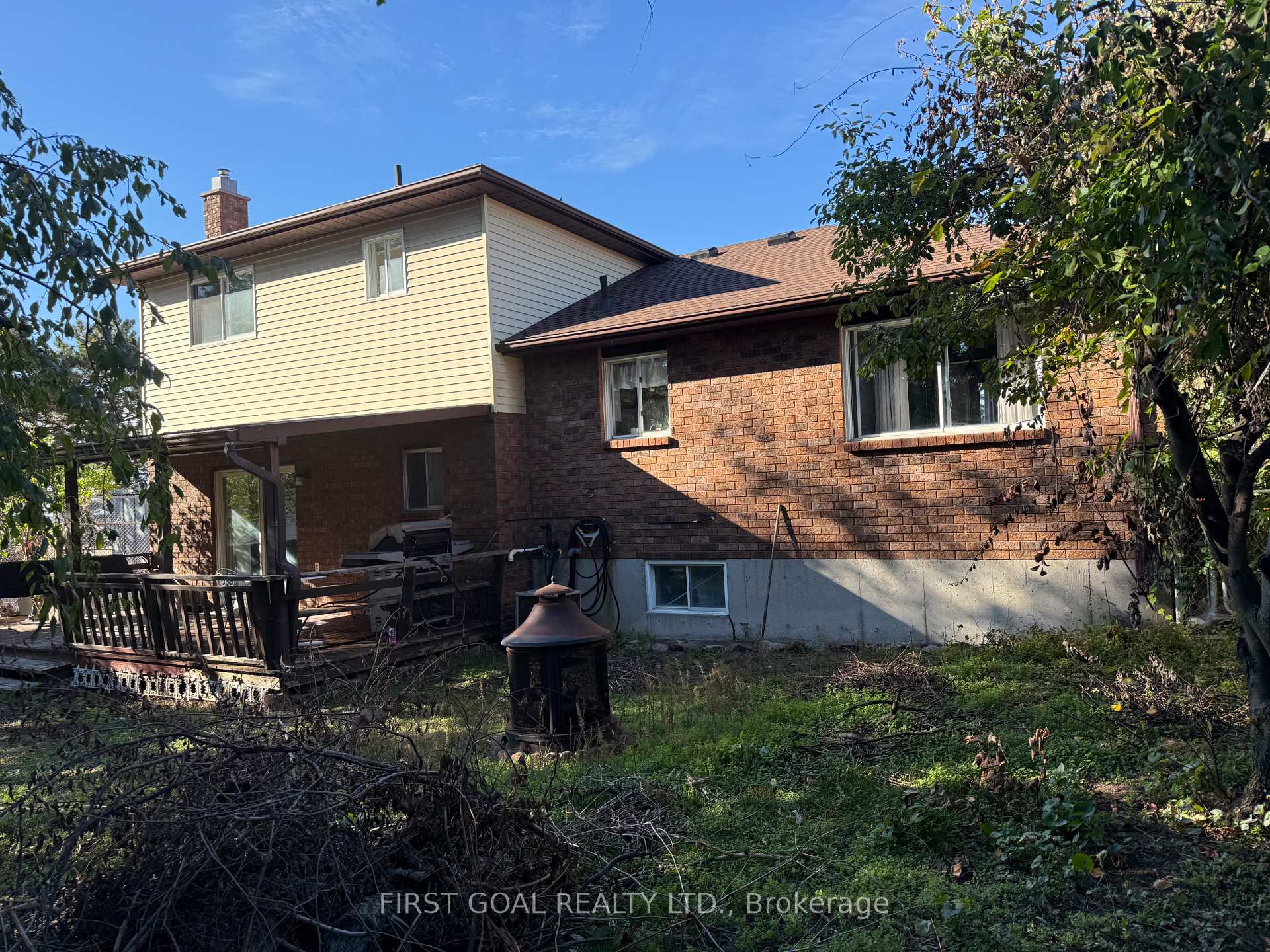 Photo 20 of 15 Little Avenue, Barrie, 400 East — HOMEH